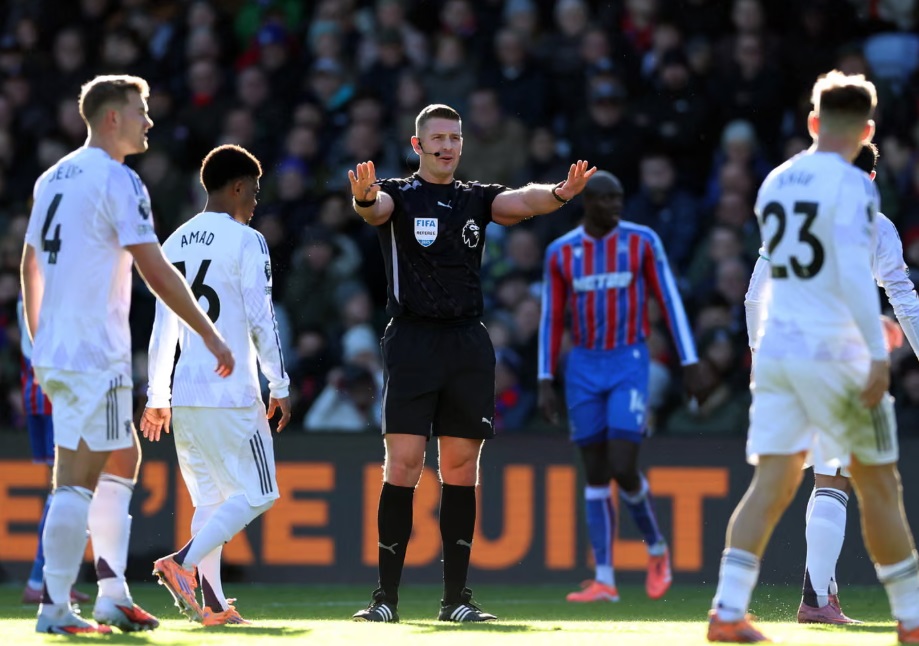 Nhận định MU v&agrave; West Ham (3h00 ng&agrave;y 5/12), Ngoại hạng Anh 2025-2026- Ảnh 1.