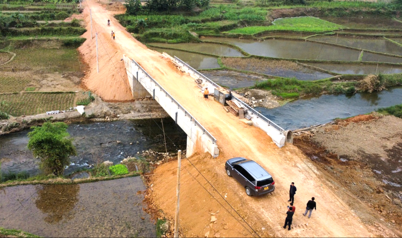 Hàng loạt cầu dân sinh ở Thanh Hóa sẽ hoàn thành trước tết Nguyên đán- Ảnh 1. Hàng loạt cầu dân sinh ở Thanh Hóa sẽ hoàn thành trước tết Nguyên đán- Ảnh 1.