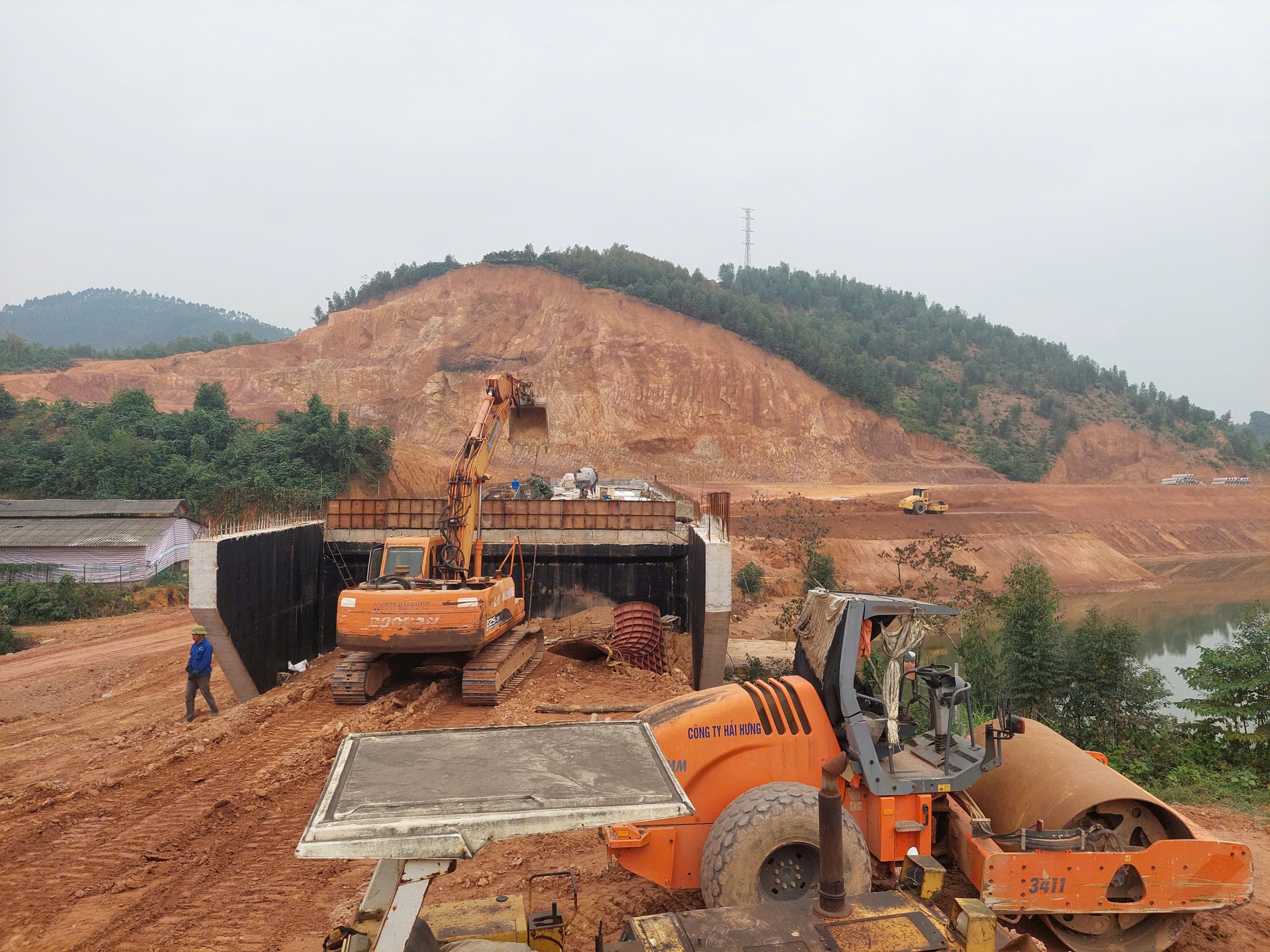 Ph&uacute; Thọ: X&atilde; Th&aacute;i H&ograve;a tập trung GPMB, thi c&ocirc;ng dự &aacute;n Nghĩa trang Nh&acirc;n d&acirc;n Lập Thạch- Ảnh 4.