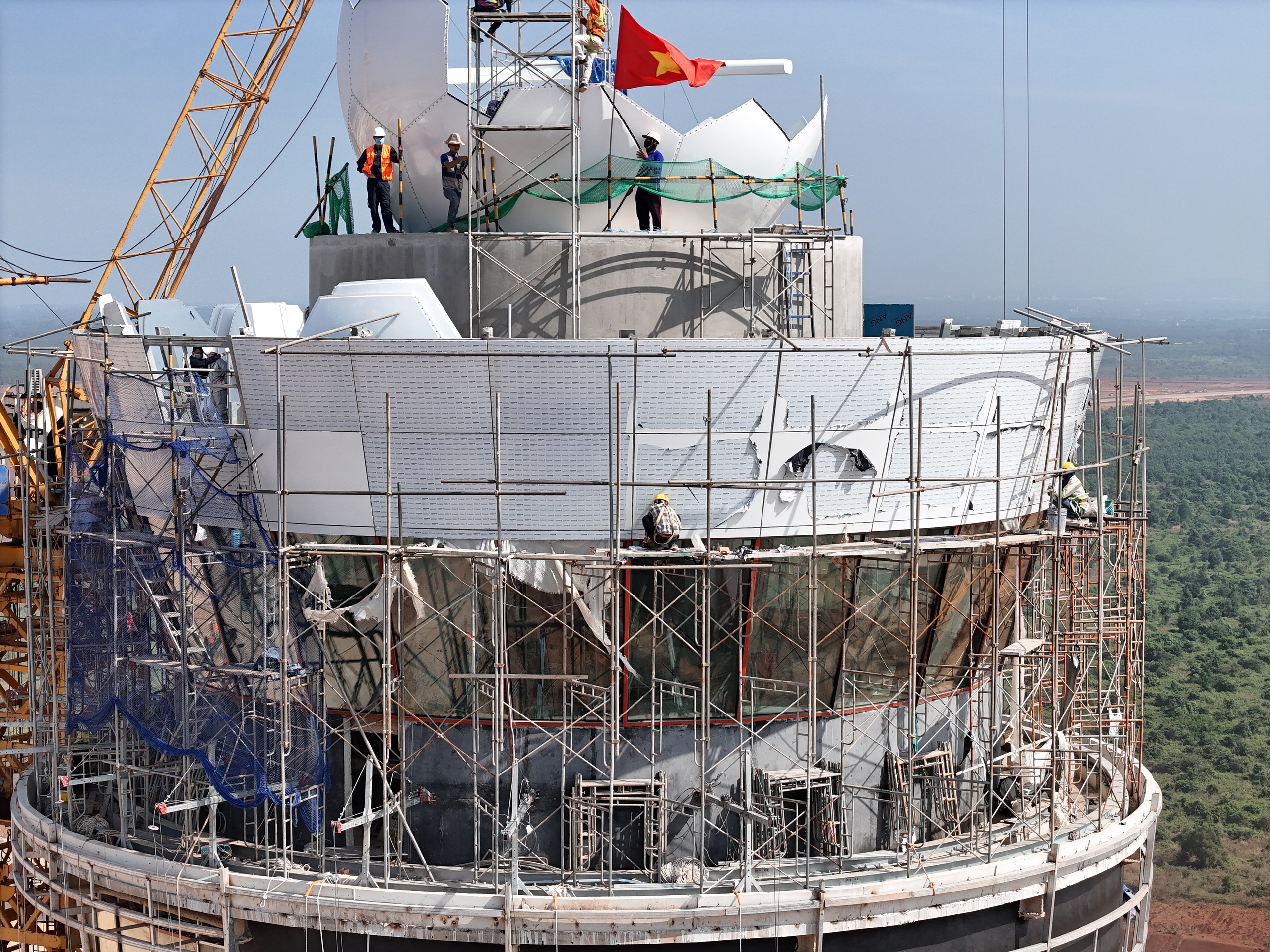 Ngắm diện mạo tháp không lưu sừng sững 123m giữa sân bay Long Thành- Ảnh 7. Ngắm diện mạo tháp không lưu sừng sững 123m giữa sân bay Long Thành- Ảnh 7.