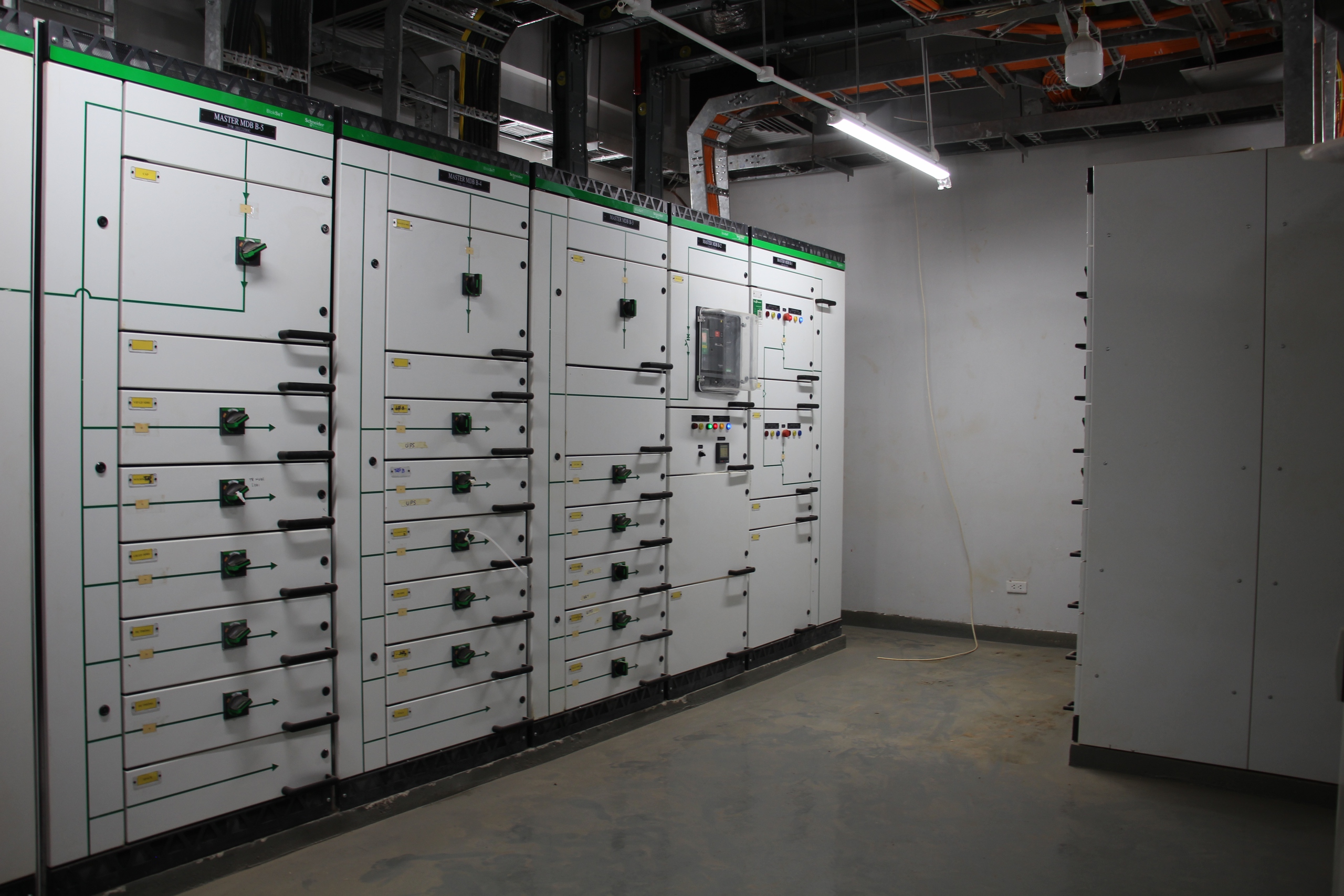 Ngắm diện mạo tháp không lưu sừng sững 123m giữa sân bay Long Thành- Ảnh 19. Ngắm diện mạo tháp không lưu sừng sững 123m giữa sân bay Long Thành- Ảnh 19.