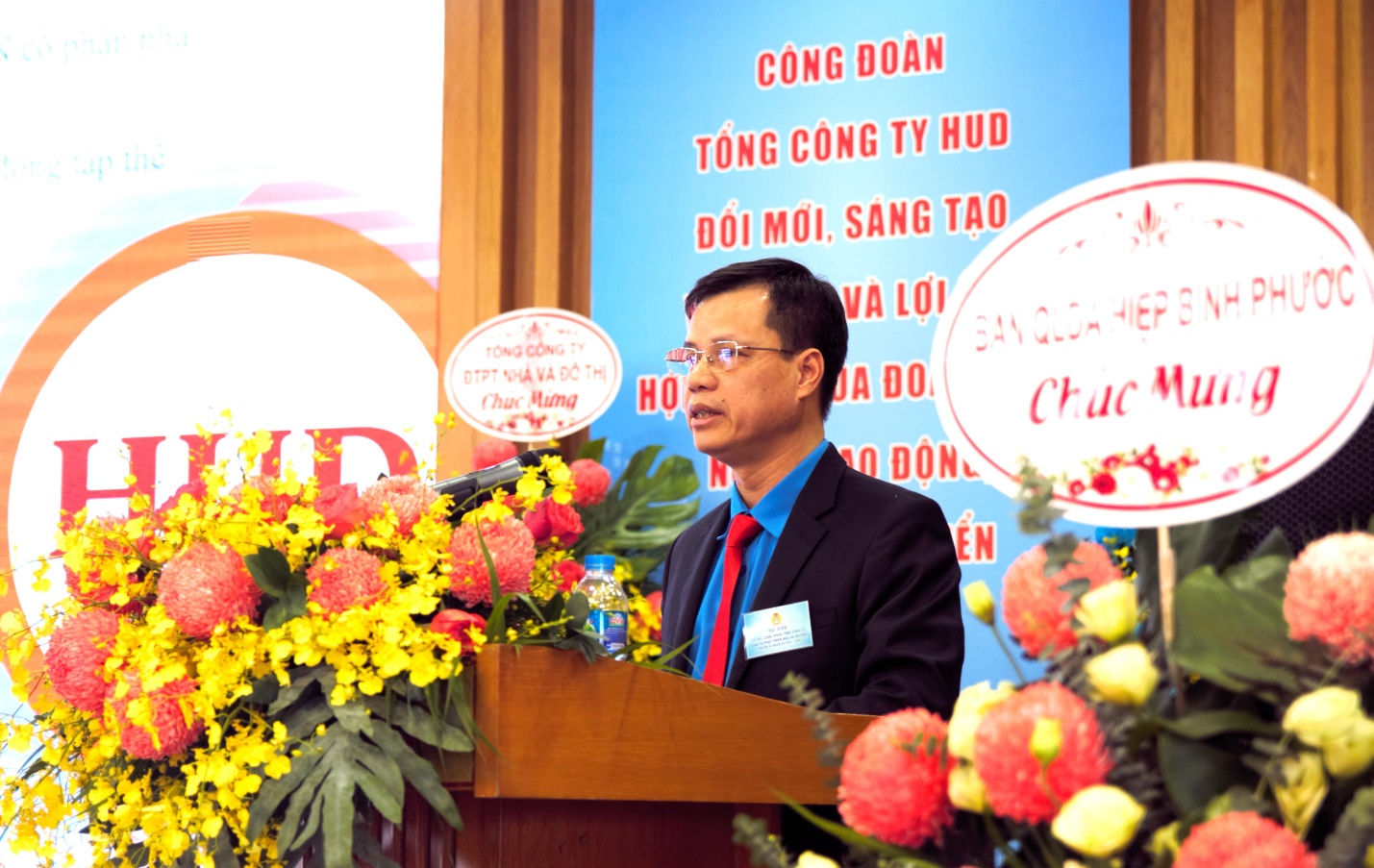 Tổng công ty HUD đề ra nhiệm vụ công đoàn tham gia tái cơ cấu doanh nghiệp- Ảnh 2. Tổng công ty HUD đề ra nhiệm vụ công đoàn tham gia tái cơ cấu doanh nghiệp- Ảnh 2.