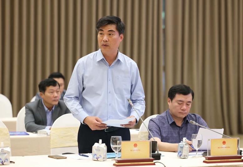 Bộ X&acirc;y dựng th&ocirc;ng tin về mẫu nh&agrave; chống lũ v&agrave; quy hoạch hạ tầng ứng ph&oacute; thi&ecirc;n tai- Ảnh 1.