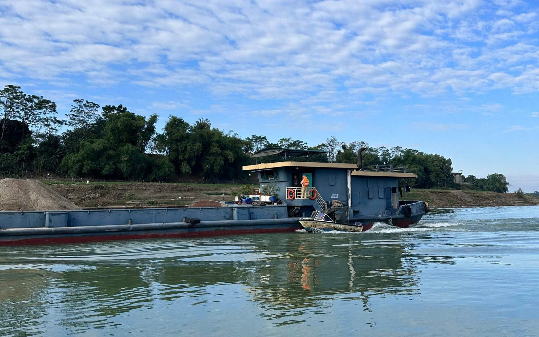 Nhiều vi phạm an to&agrave;n giao th&ocirc;ng đường thủy tại L&agrave;o Cai - Tuy&ecirc;n Quang bị xử l&yacute;- Ảnh 8.