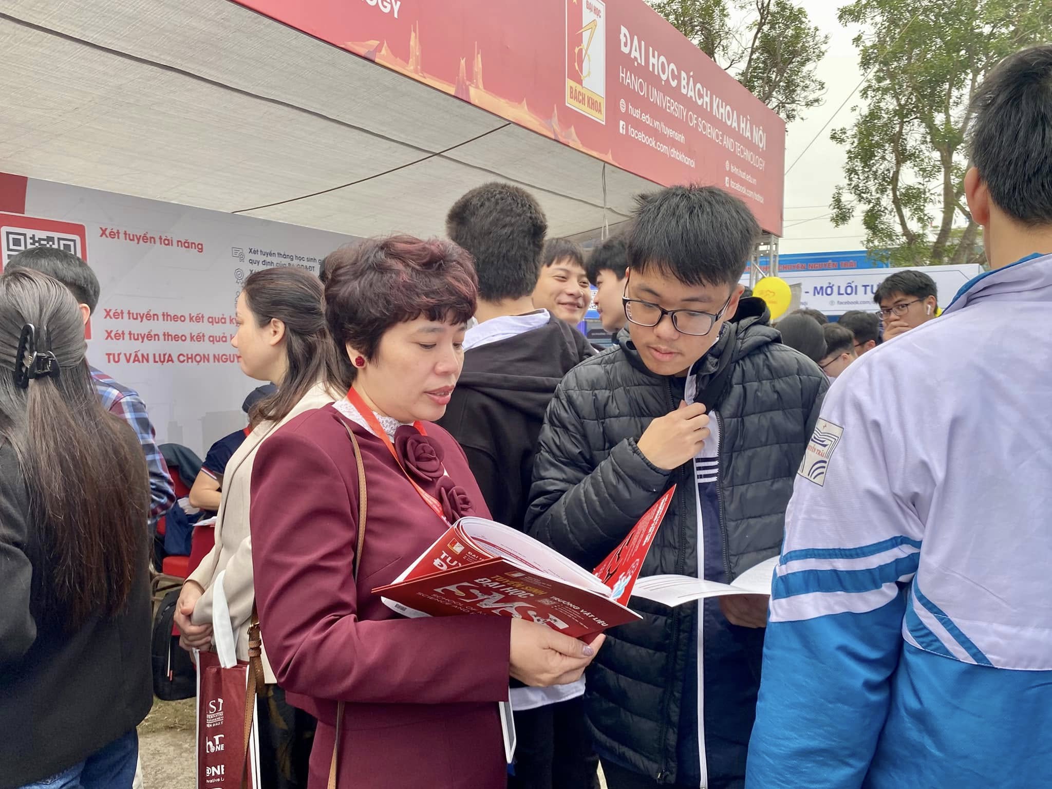 25.000 th&iacute; sinh dự thi đ&aacute;nh gi&aacute; tư duy đợt 1 tại Đại học B&aacute;ch khoa H&agrave; Nội- Ảnh 1.