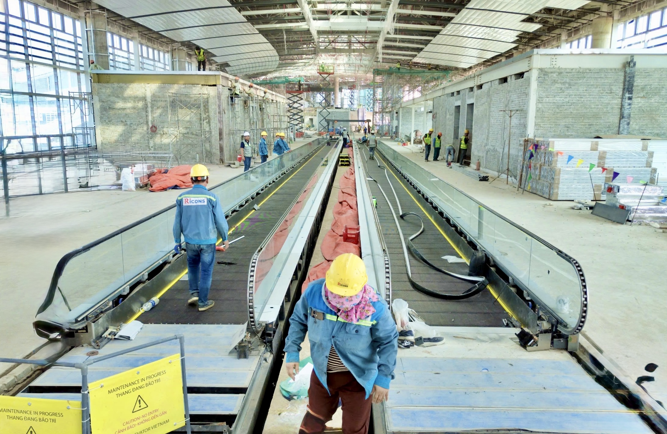 Cuộc chạy đua b&ecirc;n trong nh&agrave; ga &ldquo;tr&aacute;i tim&rdquo; s&acirc;n bay Long Th&agrave;nh- Ảnh 13.