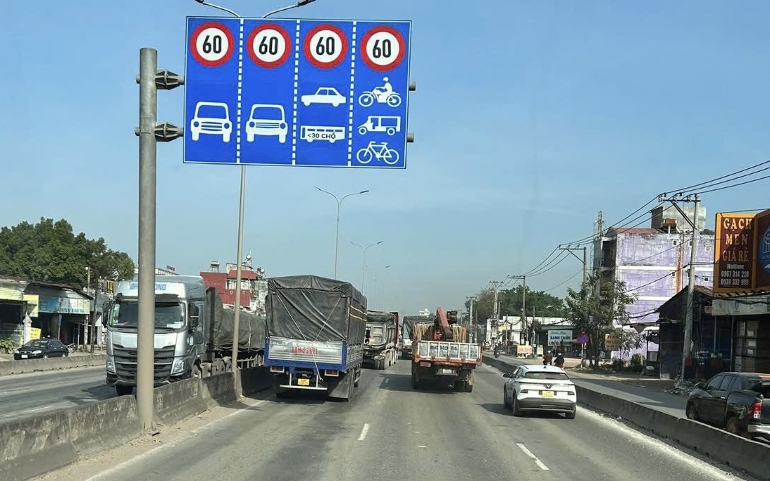 Quốc lộ 51 ph&acirc;n l&agrave;n lại, giảm xung đột giao th&ocirc;ng r&otilde; rệt