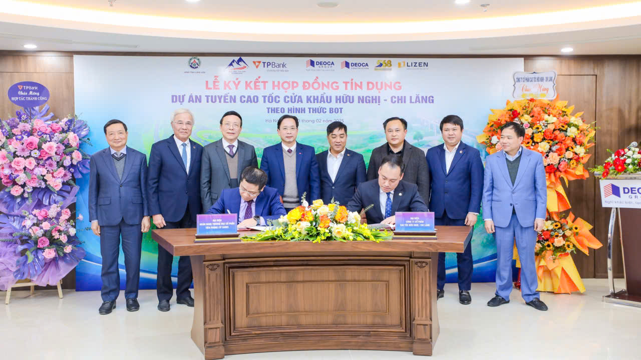 K&yacute; hợp đồng t&iacute;n dụng 2.500 tỷ đầu tư cao tốc Hữu Nghị - Chi Lăng- Ảnh 1.