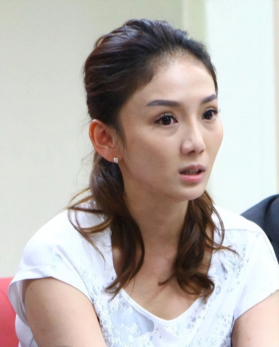 Người mẫu Đ&agrave;i Loan bị bắt v&agrave; trục xuất khỏi Mỹ do nhập cư bất hợp ph&aacute;p- Ảnh 3.