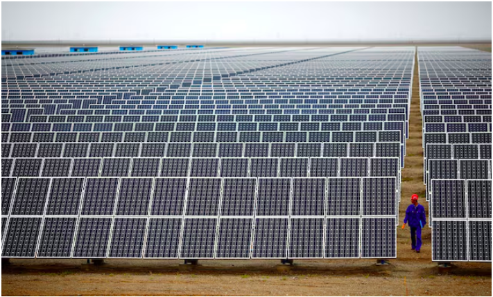 Dư thừa nguồn cung, Trung Quốc cắt giảm trợ cấp với c&aacute;c dự &aacute;n năng lượng t&aacute;i tạo- Ảnh 1.