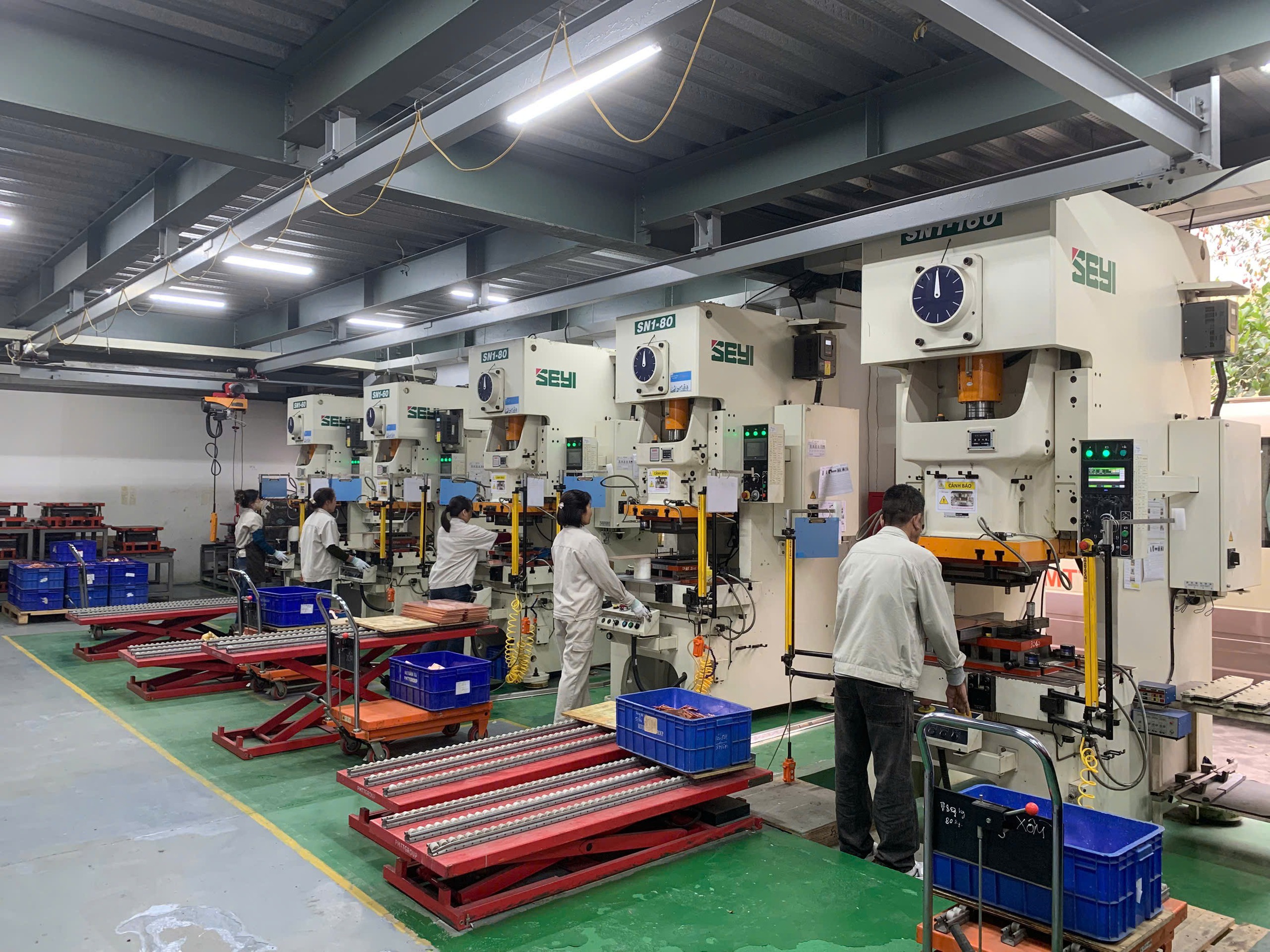 Chỉ b&aacute;o đ&aacute;ng lo ngại từ kinh tế tư nh&acirc;n- Ảnh 1.