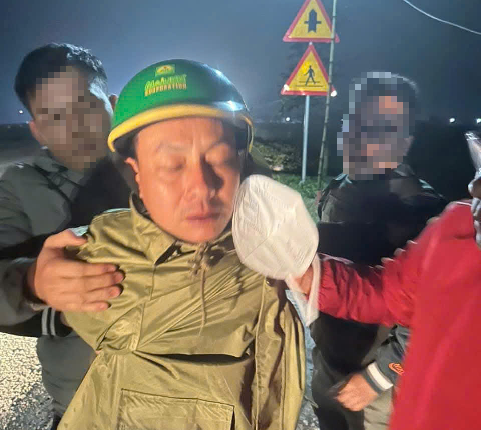 Vụ nổ s&uacute;ng l&agrave;m chết người ở H&agrave; Tĩnh: Nghi phạm l&agrave; con rể h&agrave;ng x&oacute;m- Ảnh 1.