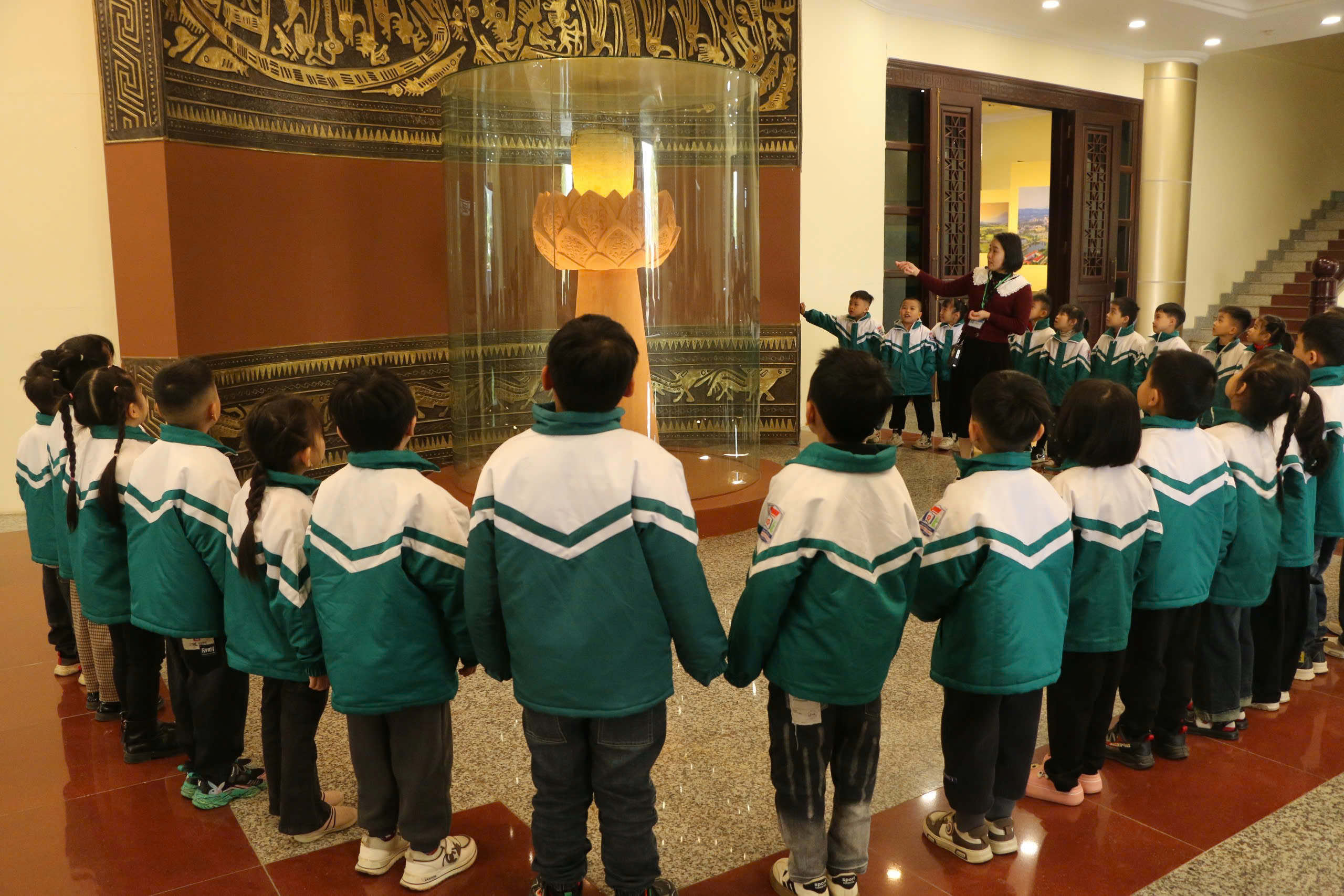 Bảo vật quốc gia 2.000 tuổi tại bảo t&agrave;ng trăm tỷ ở Y&ecirc;n B&aacute;i đặc biệt thế n&agrave;o?- Ảnh 12.