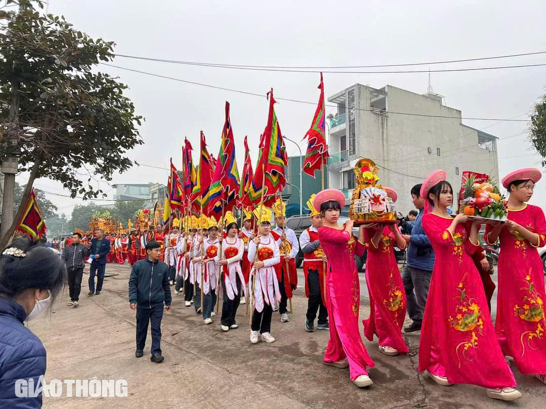 Đặc sắc lễ hội "Vua H&ugrave;ng dạy d&acirc;n cấy l&uacute;a"- Ảnh 3.