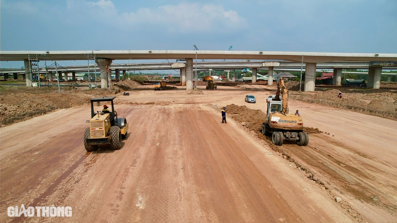 Trong th&aacute;ng 2 giải quyết xong đất, đ&aacute; phục vụ cao tốc v&agrave; s&acirc;n bay Long Th&agrave;nh- Ảnh 4.