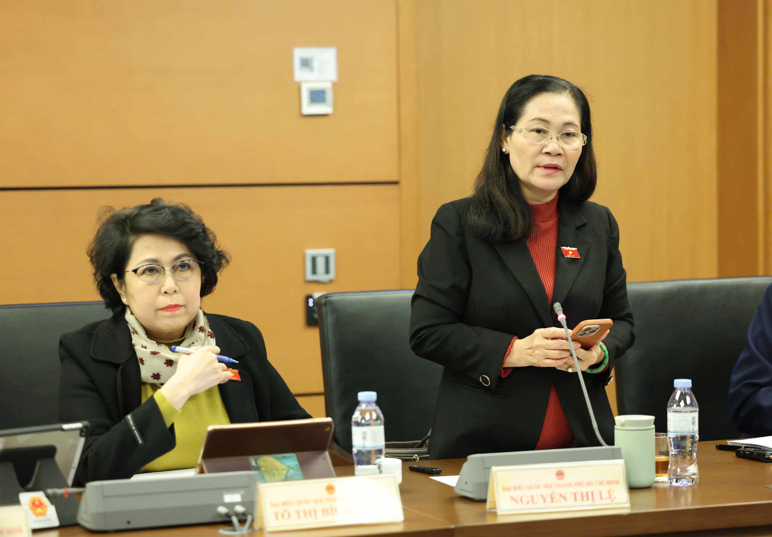 Cần giải pháp đột phá để dự án metro không còn "nằm trên giấy"- Ảnh 1. Cần giải pháp đột phá để dự án metro không còn "nằm trên giấy"- Ảnh 1.