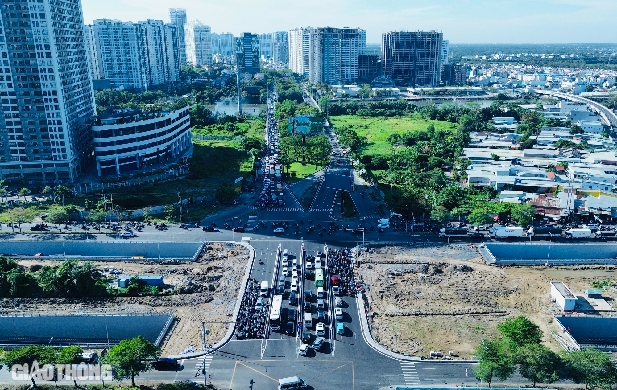 To&agrave;n cảnh trục Bắc - Nam TP.HCM được đầu tư gần 10.000 tỷ đồng l&agrave;m đường tr&ecirc;n cao- Ảnh 1.
