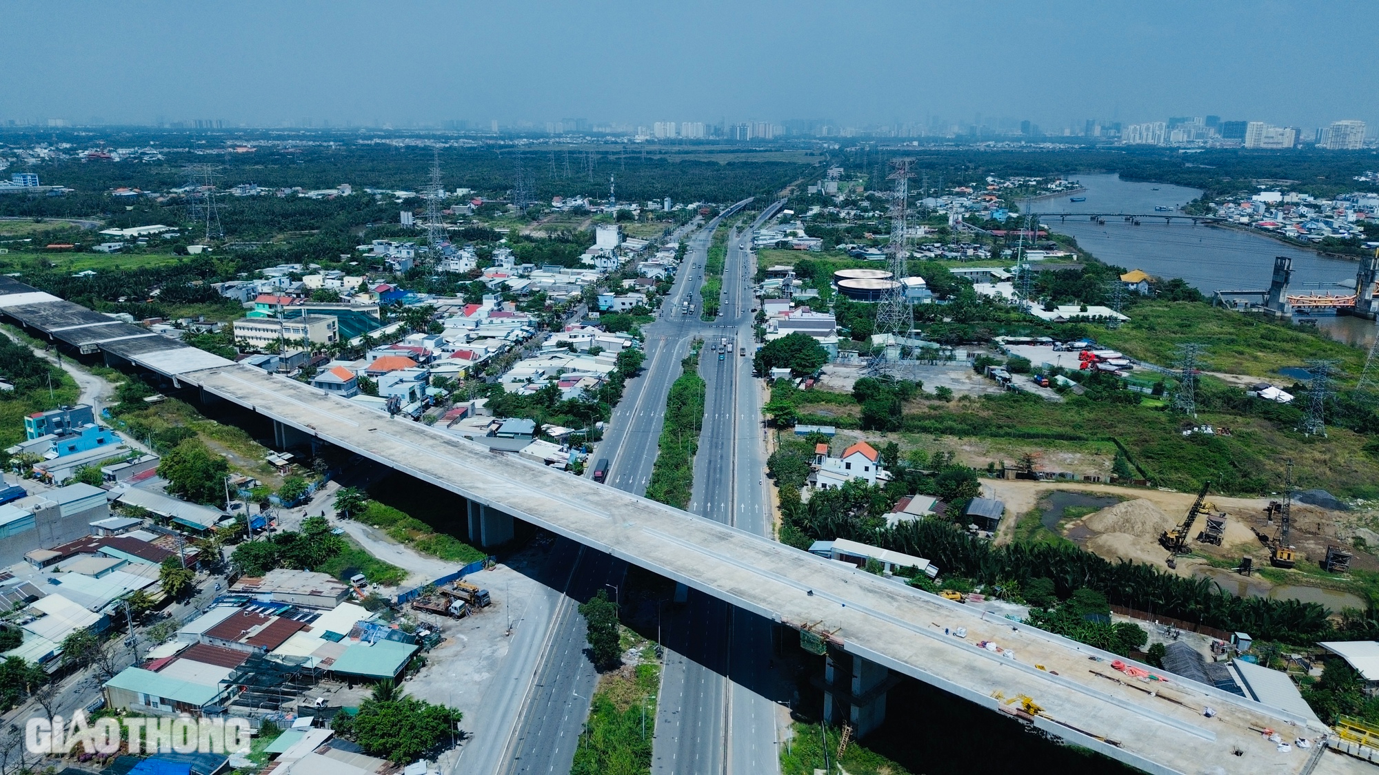 To&agrave;n cảnh trục Bắc - Nam TP.HCM được đầu tư gần 10.000 tỷ đồng l&agrave;m đường tr&ecirc;n cao- Ảnh 8.
