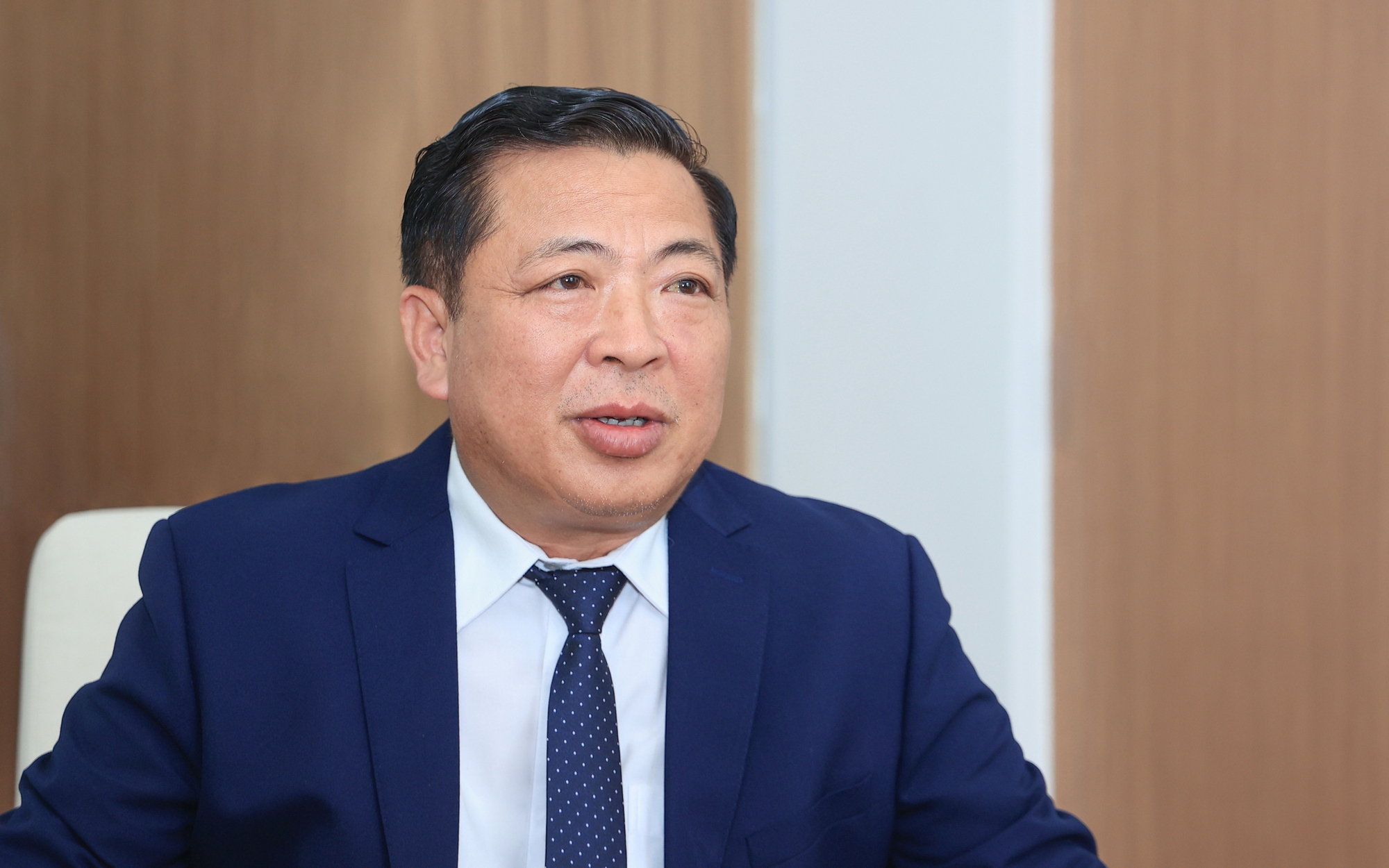 Quốc hội ph&ecirc; chuẩn bổ nhiệm &ocirc;ng Trần Hồng Minh l&agrave;m Bộ trưởng Bộ X&acirc;y dựng