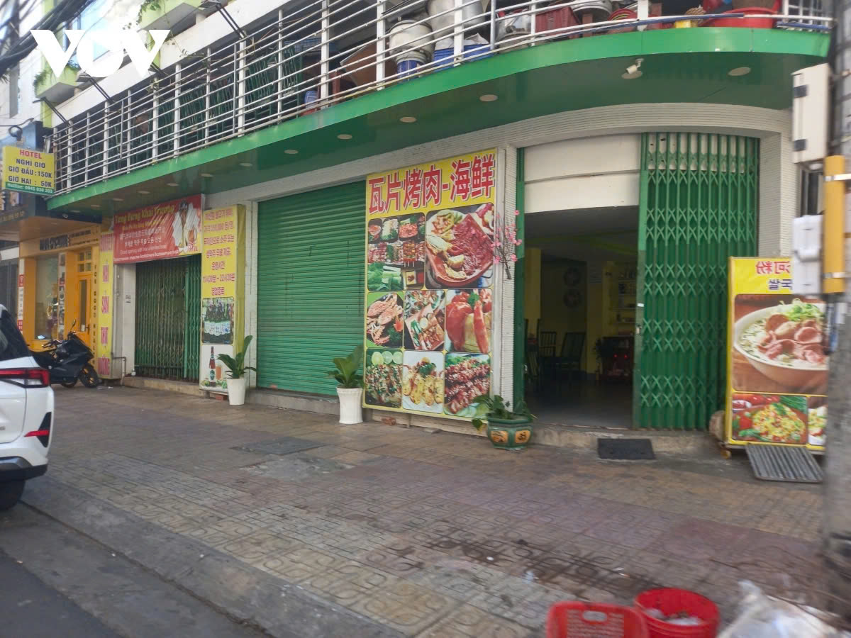 &ldquo;Chặt ch&eacute;m&rdquo; 1 triệu 2 đĩa rau muống, nh&agrave; h&agrave;ng Aroma Beach bị phạt gần 100 triệu- Ảnh 2.