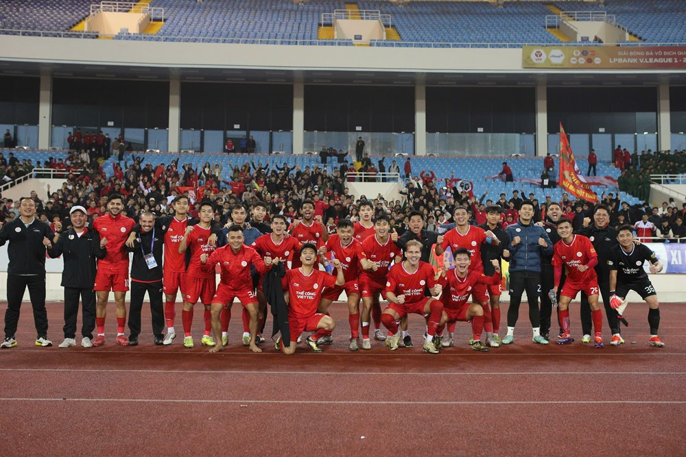 Thể Công Viettel có màn “cướp cờ” khiến cả V-League ngỡ ngàng- Ảnh 1. Thể Công Viettel có màn “cướp cờ” khiến cả V-League ngỡ ngàng- Ảnh 1.