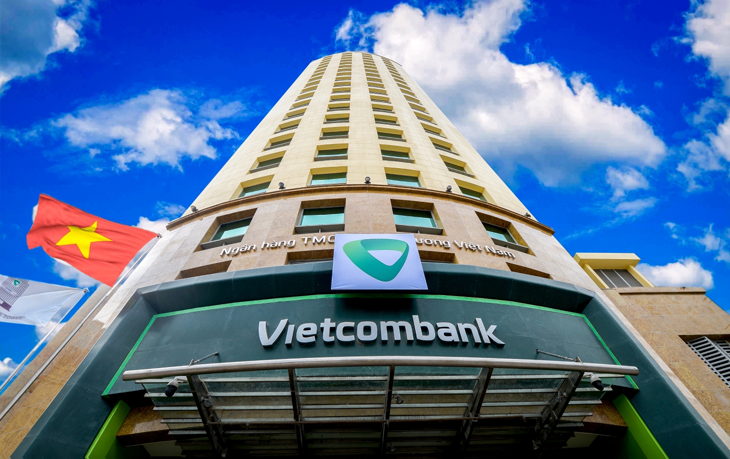 10 dấu ấn Vietcombank năm 2024- Ảnh 7. 10 dấu ấn Vietcombank năm 2024- Ảnh 7.