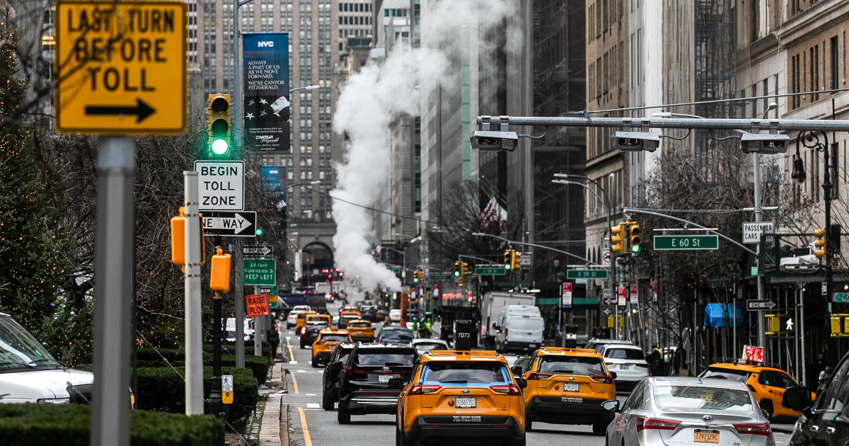 Ch&iacute;nh quyền Mỹ c&oacute; động th&aacute;i "khai tử" kế hoạch thu ph&iacute; tắc đường tại New York- Ảnh 2.