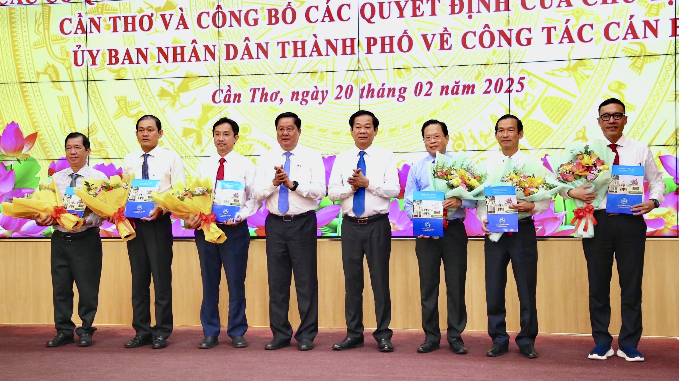 Gi&aacute;m đốc Sở X&acirc;y dựng Cần Thơ sau hợp nhất l&agrave; ai?- Ảnh 1.
