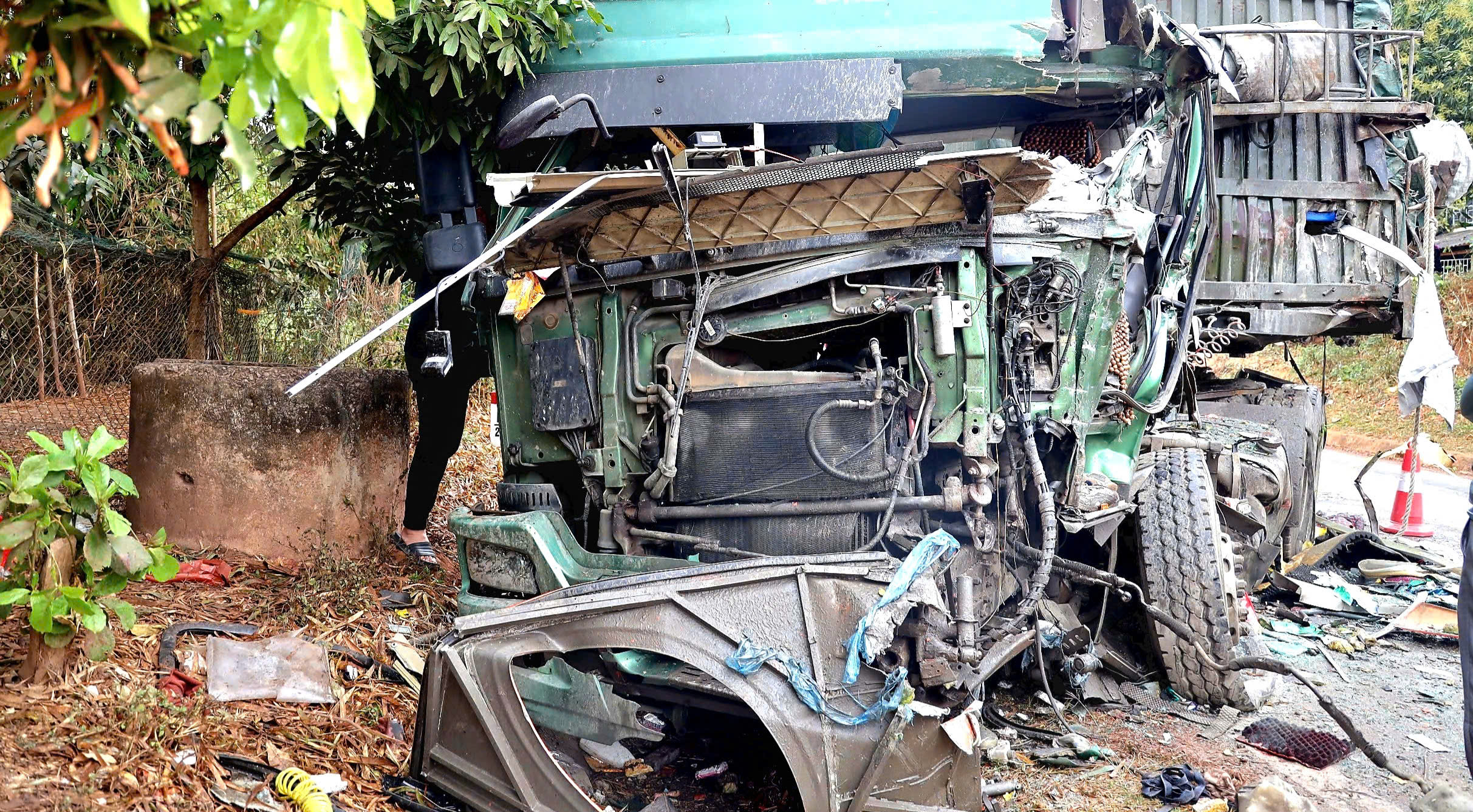 Vụ tai nạn 6 người chết ở Sơn La: Nạn nh&acirc;n kể lại ph&uacute;t tho&aacute;t chết tr&ecirc;n chuyến xe định mệnh- Ảnh 5.