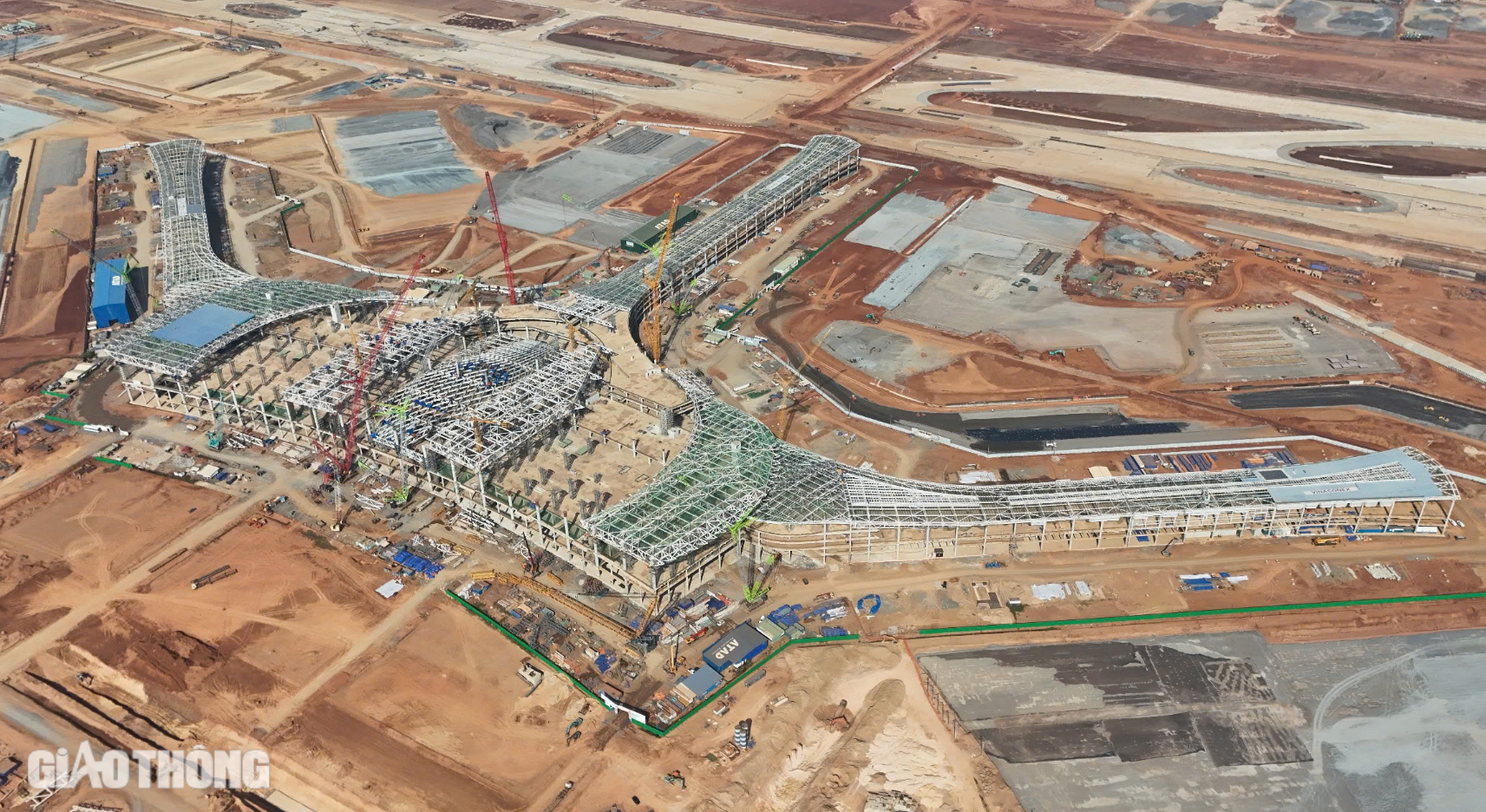 Thêm ba lãnh đạo xã bị bắt vì liên quan bồi thường dự án sân bay Long Thành- Ảnh 2. Thêm ba lãnh đạo xã bị bắt vì liên quan bồi thường dự án sân bay Long Thành- Ảnh 2.