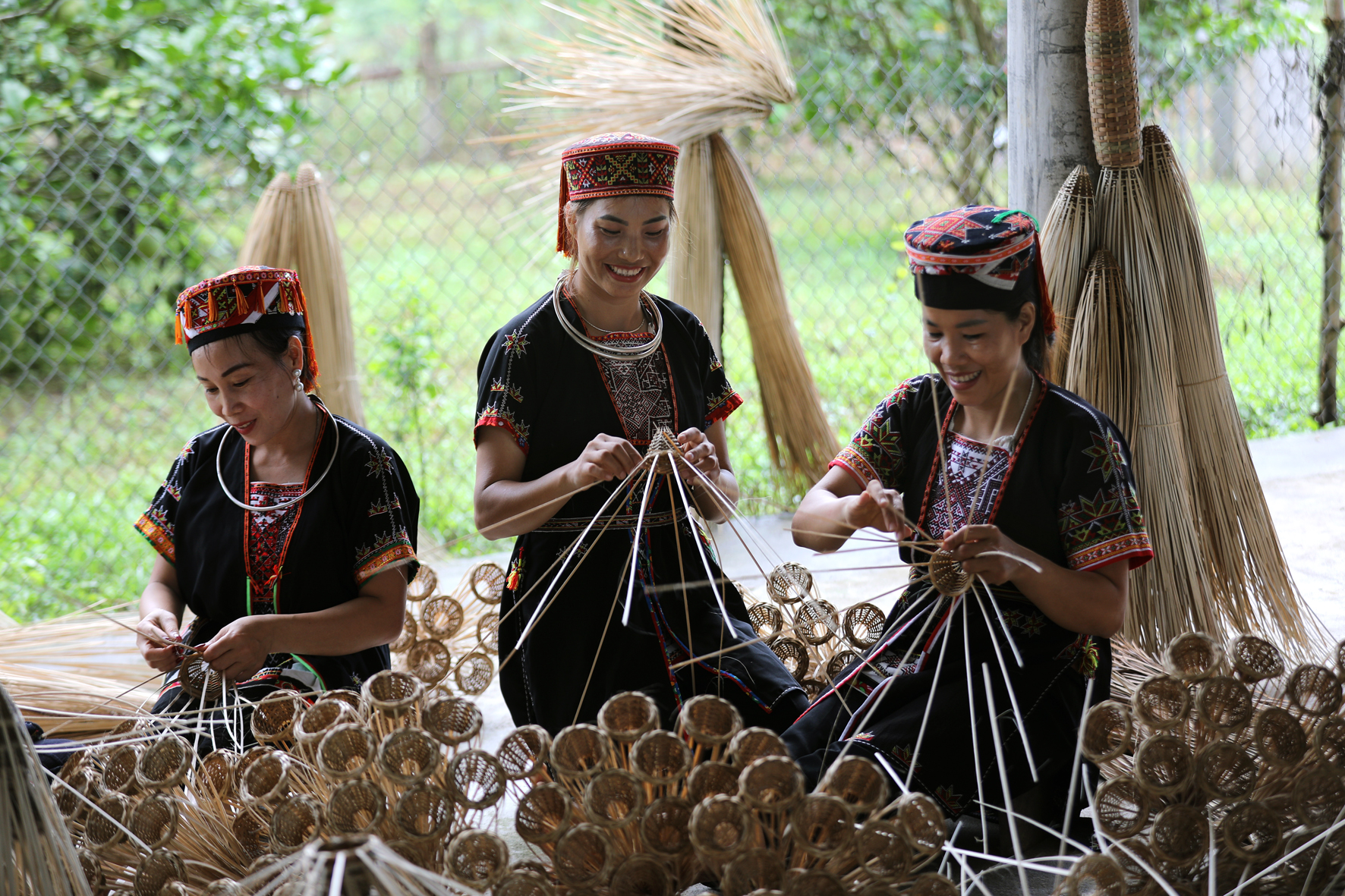 Ngắm hồ Th&aacute;c B&agrave; từ tr&ecirc;n cao nơi thu h&uacute;t h&agrave;ng ngh&igrave;n du kh&aacute;ch- Ảnh 15.