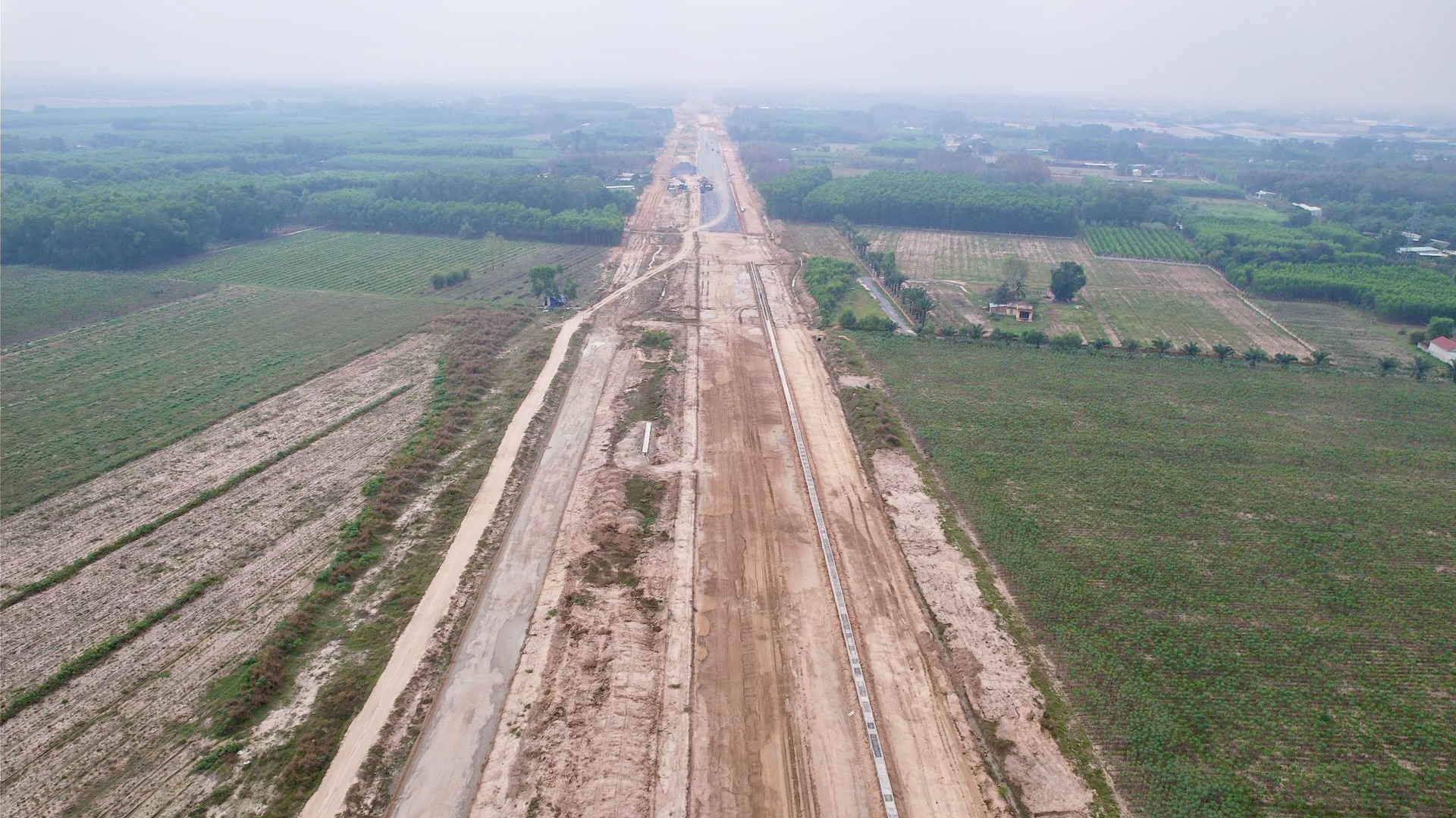 Ba gói thầu Vành đai 3 TP.HCM qua Đồng Nai cùng tăng tốc chạy đua tiến độ- Ảnh 7. Ba gói thầu Vành đai 3 TP.HCM qua Đồng Nai cùng tăng tốc chạy đua tiến độ- Ảnh 7.