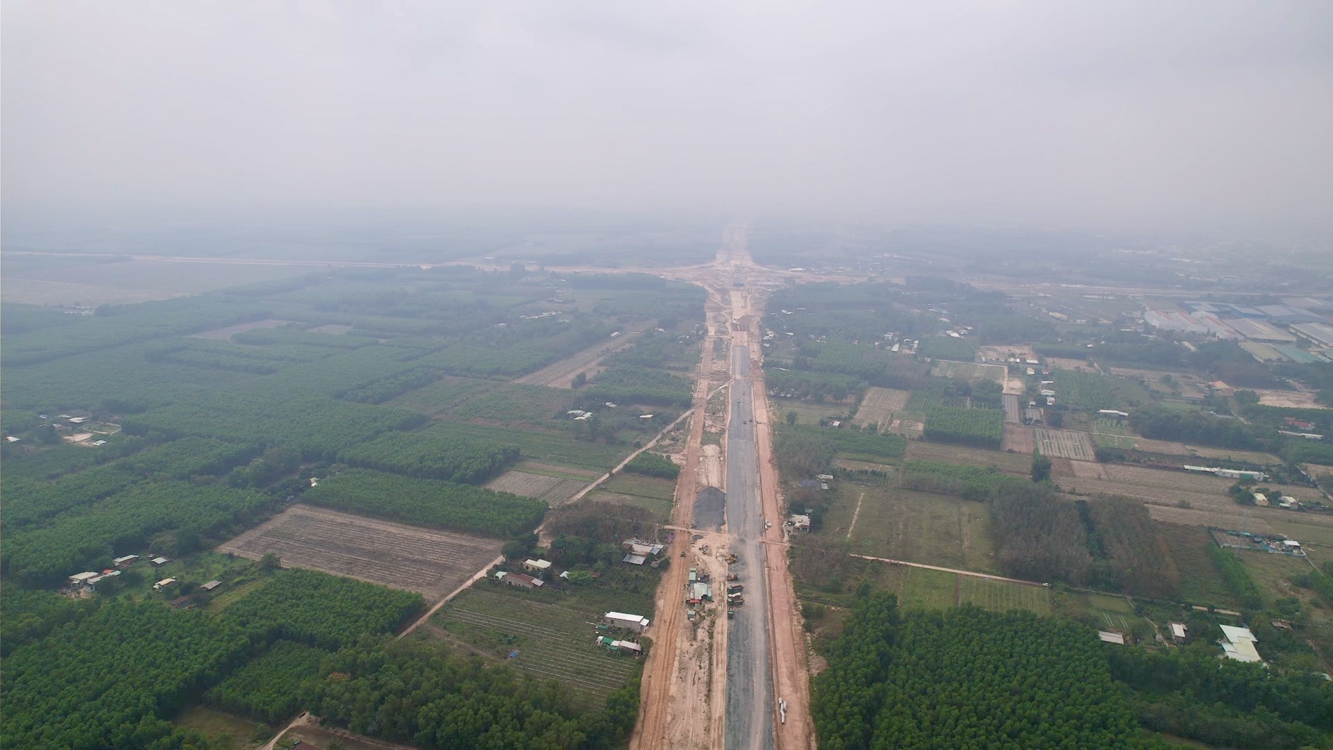 Ba gói thầu Vành đai 3 TP.HCM qua Đồng Nai cùng tăng tốc chạy đua tiến độ- Ảnh 11. Ba gói thầu Vành đai 3 TP.HCM qua Đồng Nai cùng tăng tốc chạy đua tiến độ- Ảnh 11.