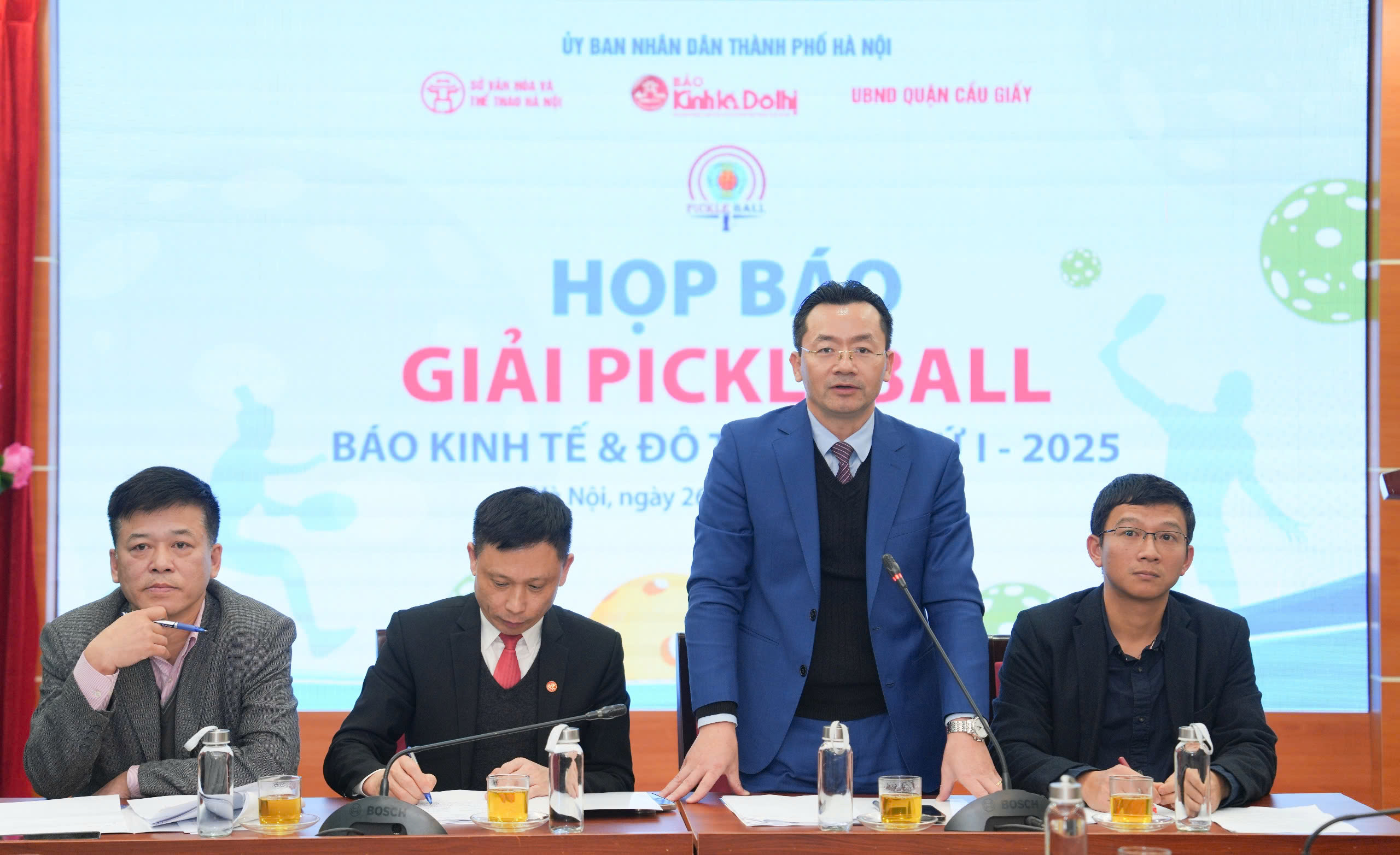 Khoảng 500 VĐV dự giải Pickleball B&aacute;o Kinh tế v&agrave; Đ&ocirc; thị 2025- Ảnh 1.