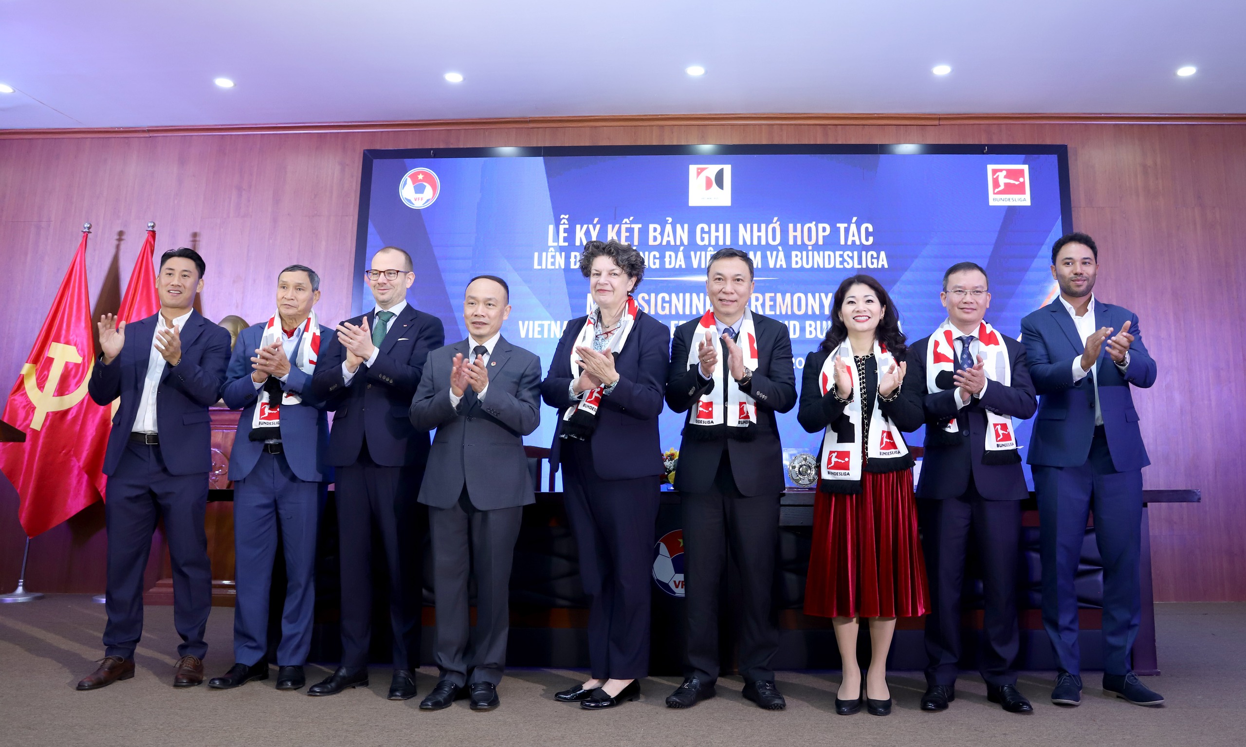 B&oacute;ng đ&aacute; Việt Nam c&oacute; cơ hội đ&aacute; giao hữu với c&aacute;c CLB Bundesliga- Ảnh 1.