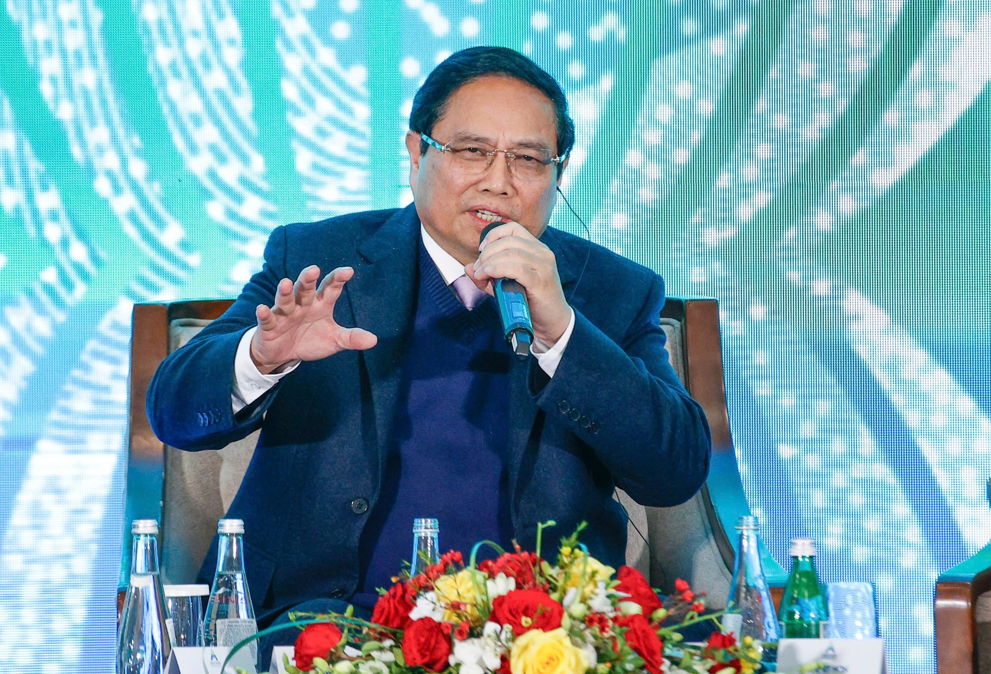 Thủ tướng: "Mỗi bạn trẻ phải l&agrave; sứ giả của h&ograve;a b&igrave;nh, thịnh vượng"- Ảnh 2.