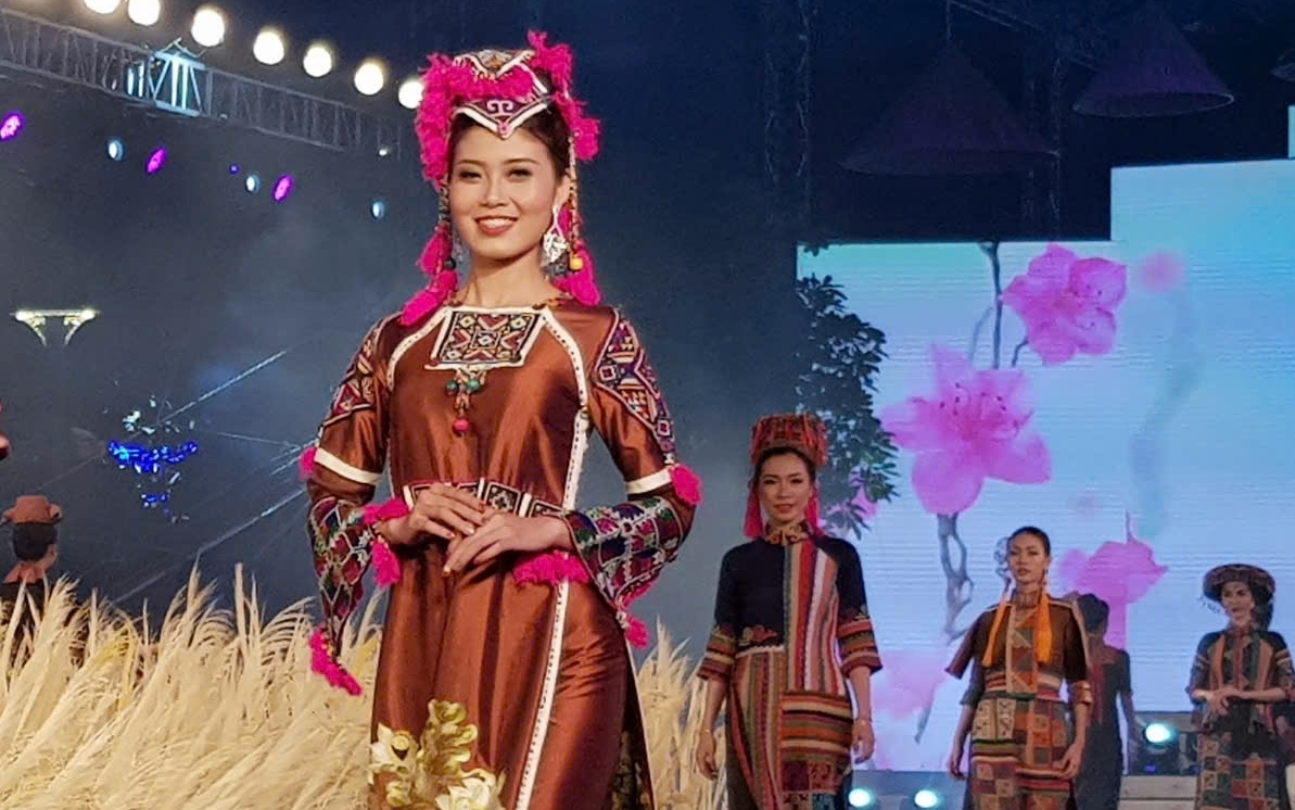 53 nh&agrave; thiết kế tham dự lễ hội &Aacute;o d&agrave;i TP.HCM năm 2025