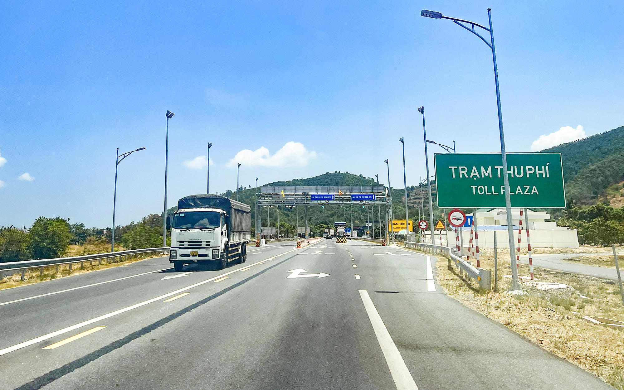 Khi n&agrave;o nh&acirc;n rộng thu ph&iacute; bỏ barie tr&ecirc;n cao tốc?- Ảnh 2.