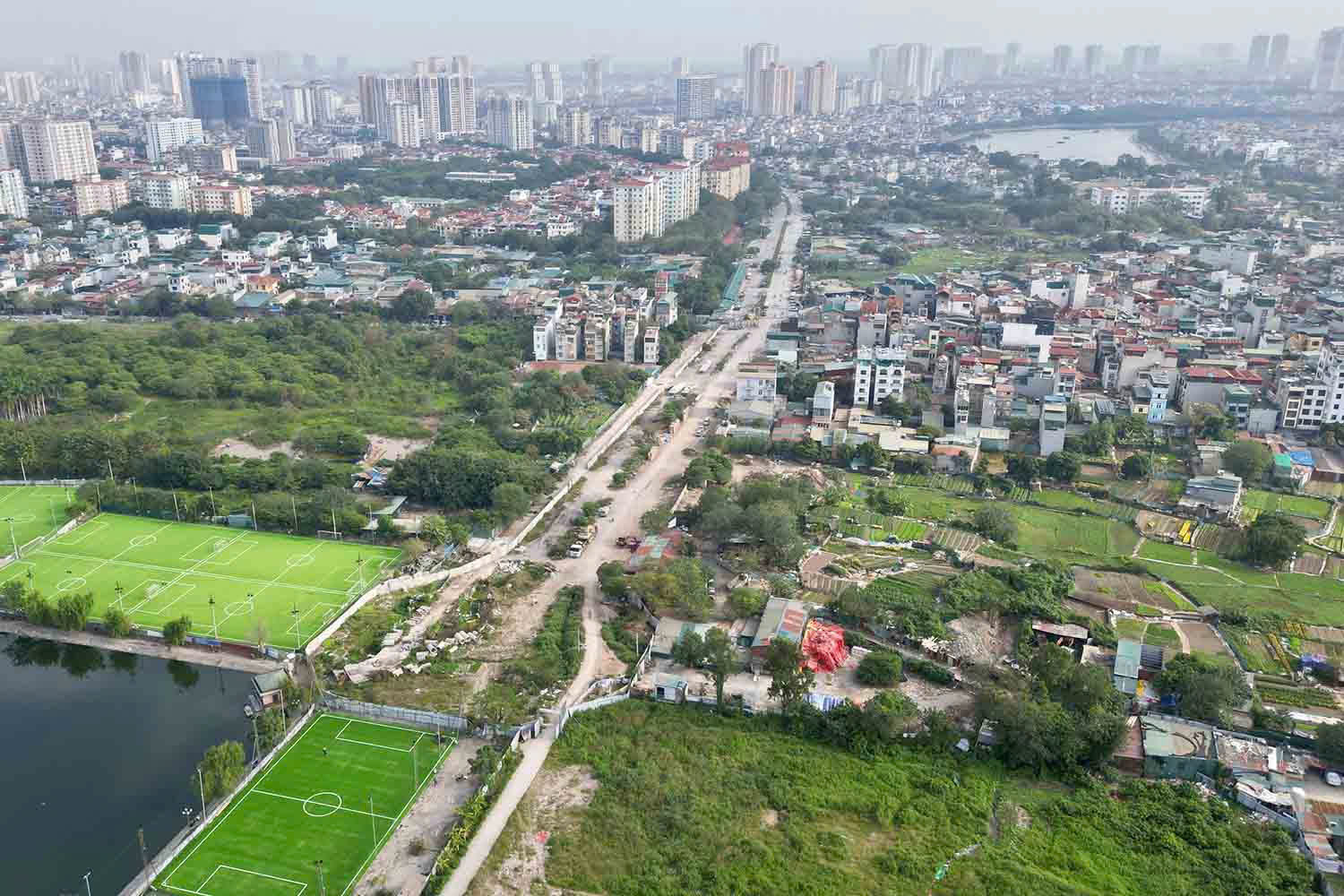 Đẩy nhanh tiến độ giải ph&oacute;ng mặt bằng l&agrave;m đường V&agrave;nh đai 2,5 đoạn Nguyễn Tr&atilde;i - Đầm Hồng- Ảnh 1.