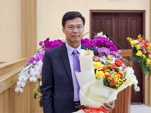 T&acirc;n Ph&oacute; chủ tịch UBND tỉnh L&acirc;m Đồng l&agrave; ai?- Ảnh 1.