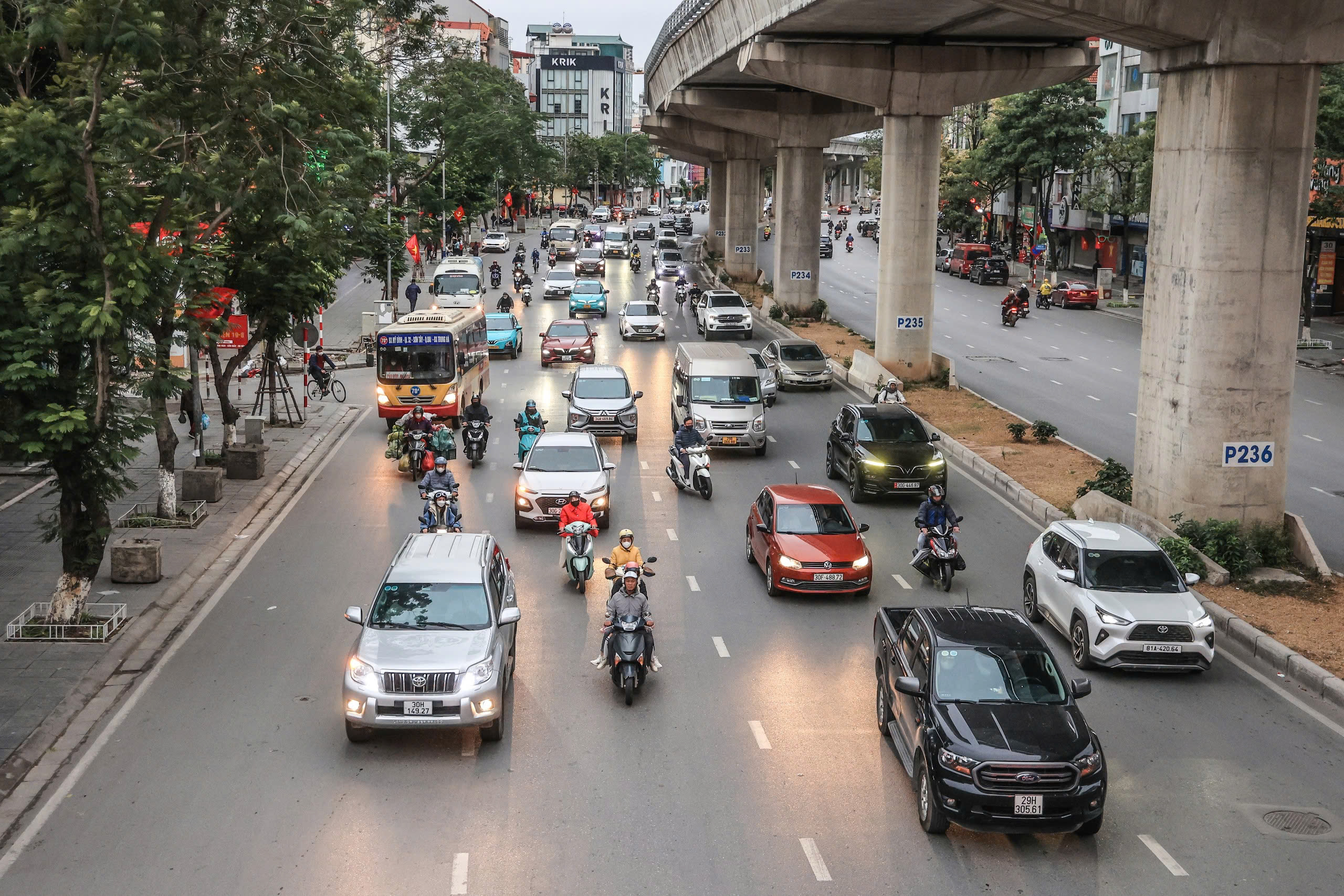 H&agrave; Nội th&ocirc;ng tho&aacute;ng bất ngờ sau kỳ nghỉ tết Nguy&ecirc;n đ&aacute;n Ất Tỵ- Ảnh 1.