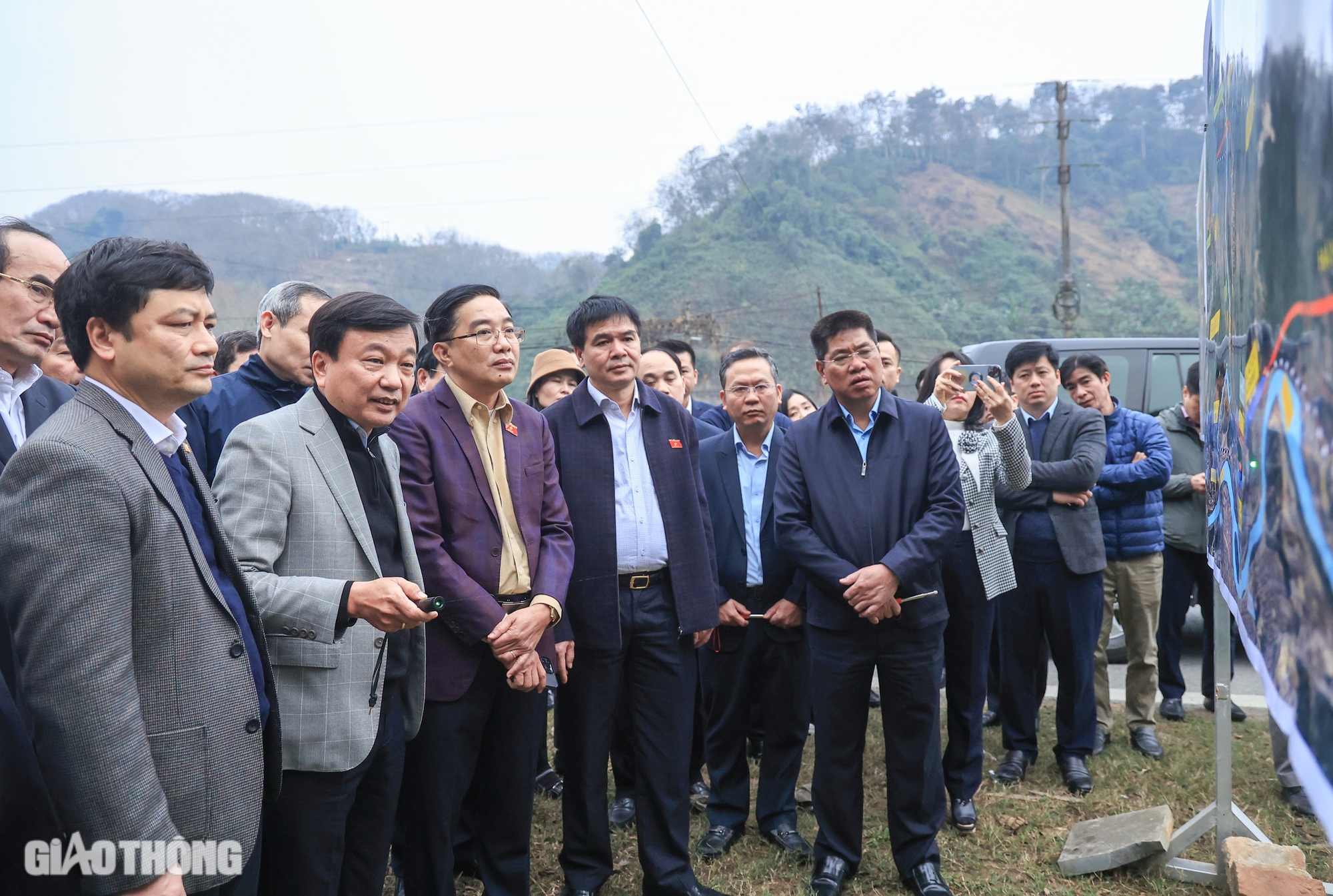 Sớm đầu tư đường sắt L&agrave;o Cai - H&agrave; Nội - Hải Ph&ograve;ng, tạo thuận lợi vận tải li&ecirc;n vận quốc tế- Ảnh 4.