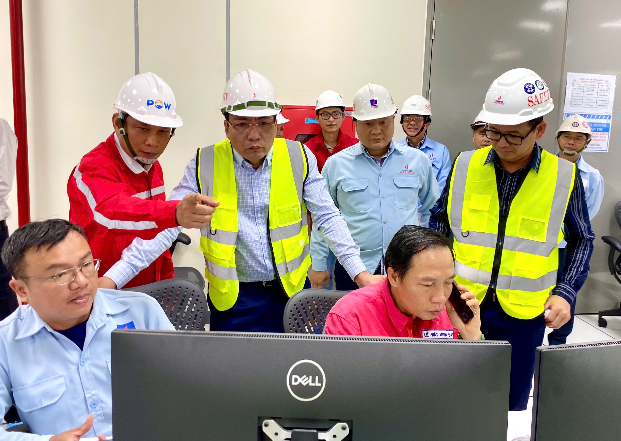 Nh&agrave; m&aacute;y điện Nhơn Trạch 3 ch&iacute;nh thức h&ograve;a lưới điện quốc gia- Ảnh 2.