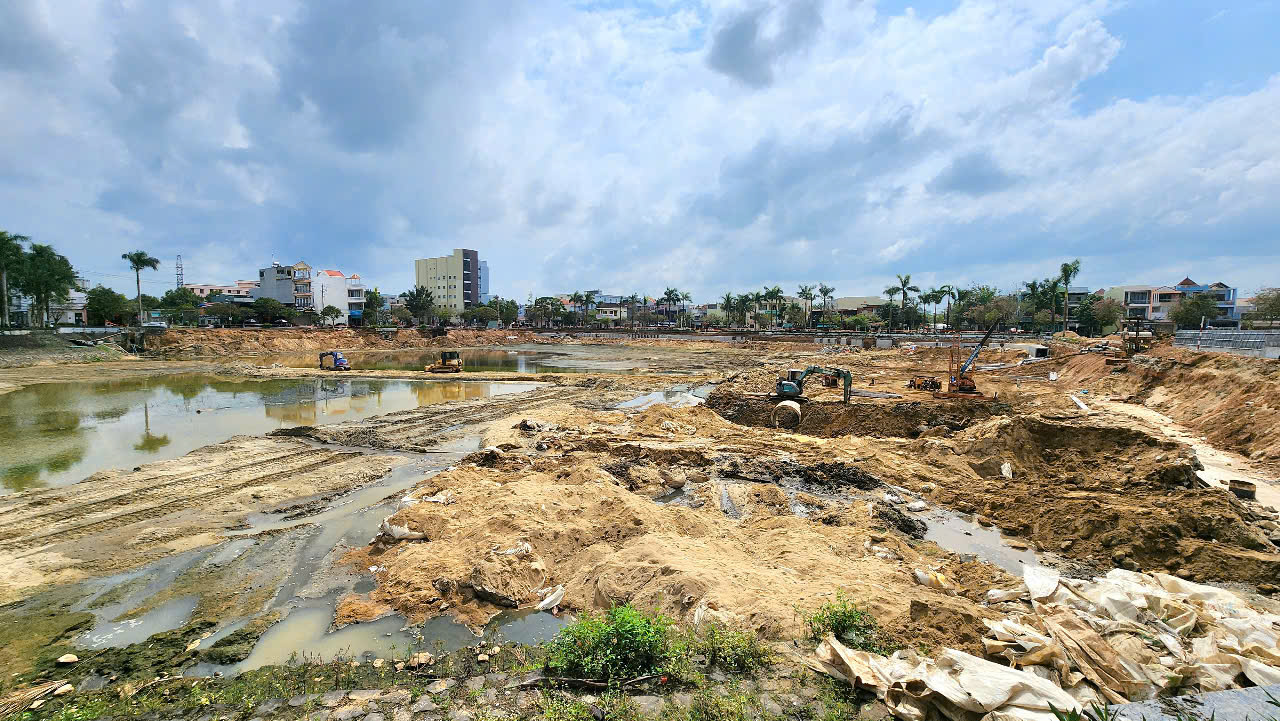 Đua tiến độ dự &aacute;n trăm tỷ n&acirc;ng tầm trung t&acirc;m TP Quảng Ng&atilde;i- Ảnh 4.