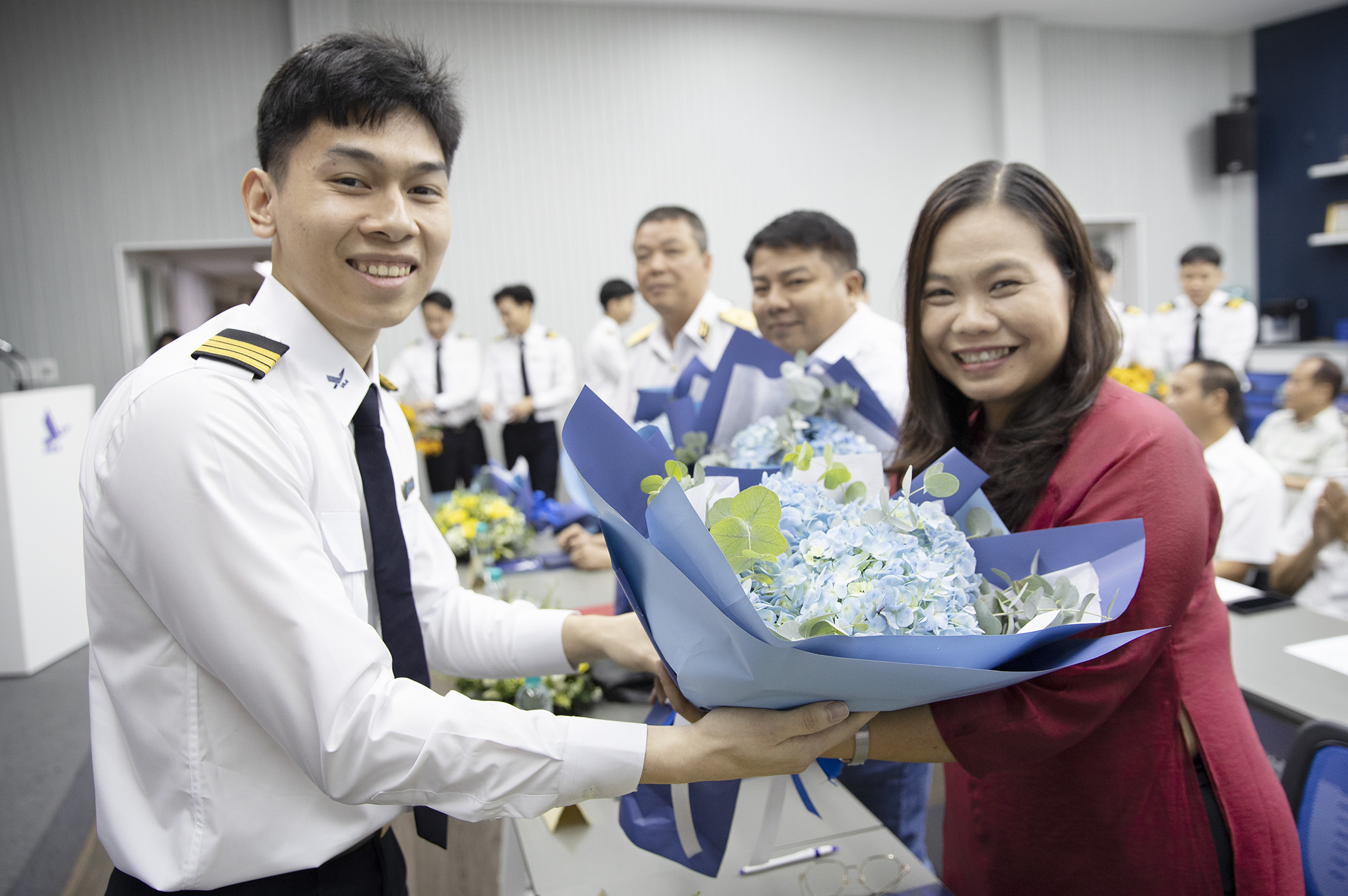 8 phi c&ocirc;ng thủy phi cơ của Học viện H&agrave;ng kh&ocirc;ng Việt Nam tốt nghiệp xuất sắc- Ảnh 7.