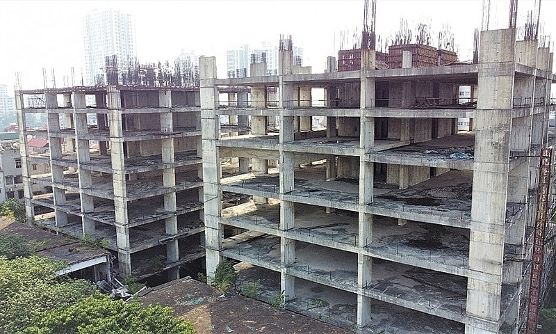 Thủ tướng đ&ocirc;n đốc bộ, ng&agrave;nh, địa phương r&agrave; so&aacute;t c&aacute;c dự &aacute;n tồn đọng k&eacute;o d&agrave;i- Ảnh 1.