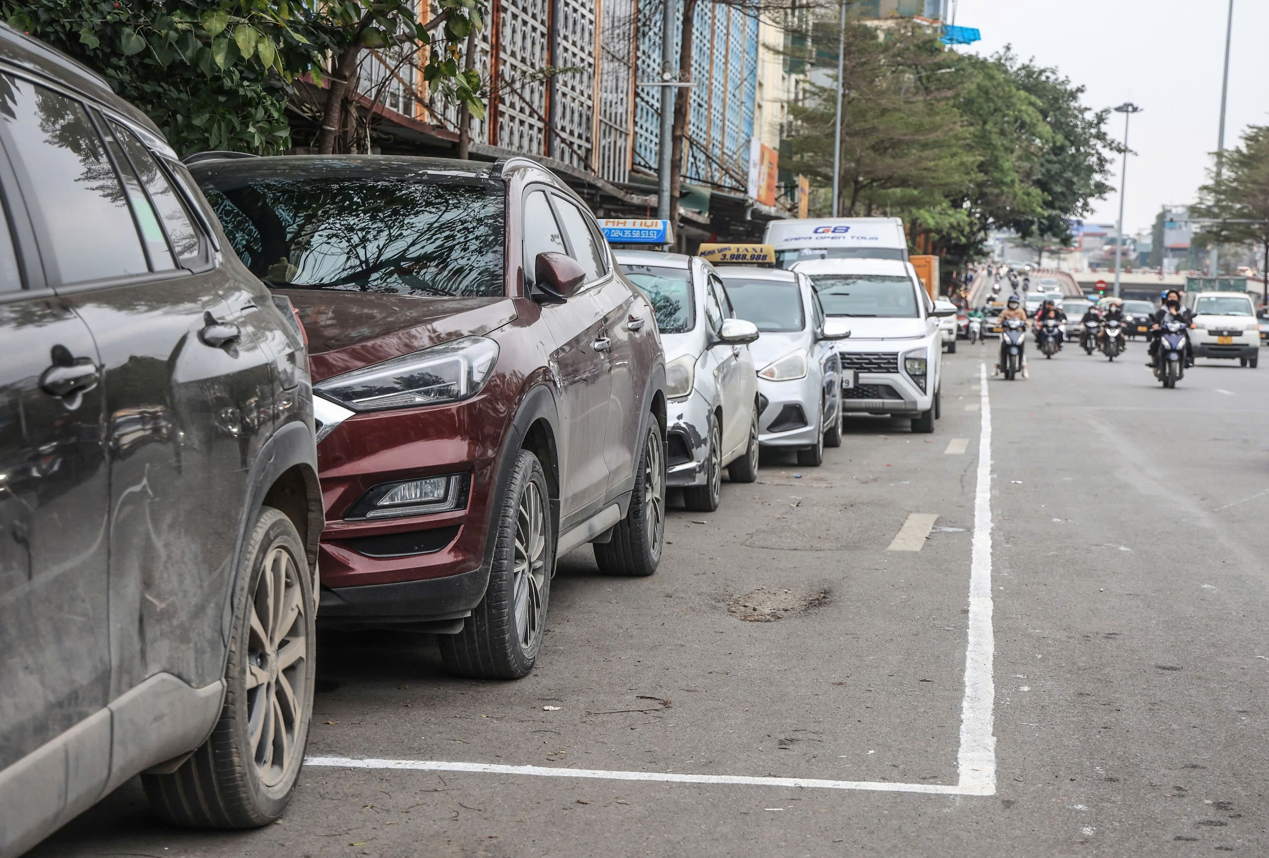 Ng&agrave;y đầu hạn chế xe tr&ecirc;n 16 chỗ v&agrave;o khu vực phố cổ H&agrave; Nội- Ảnh 11.