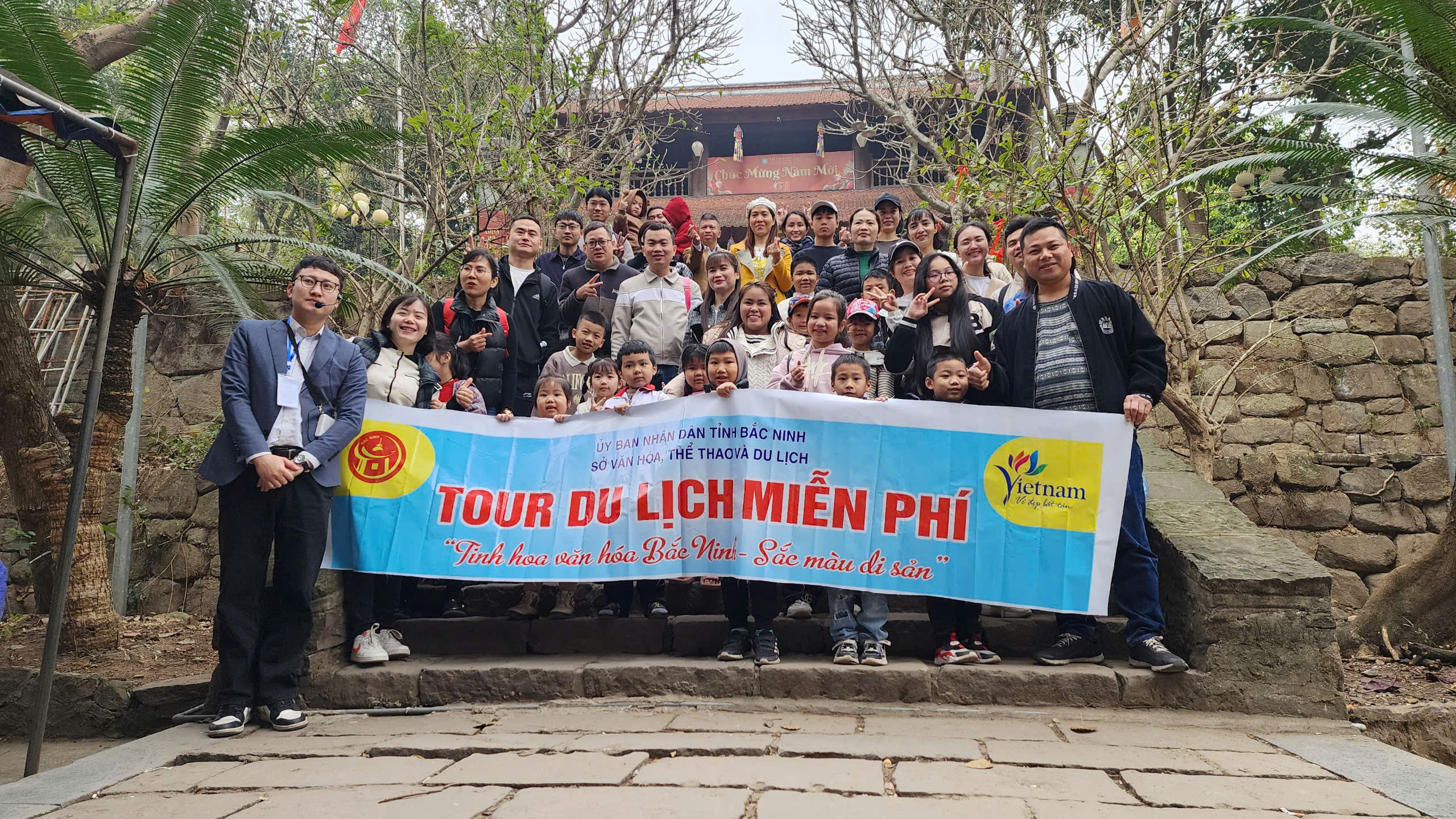 Du kh&aacute;ch tham gia tour du lịch bằng xe bu&yacute;t miễn ph&iacute; ở Bắc Ninh n&oacute;i g&igrave;?- Ảnh 12.