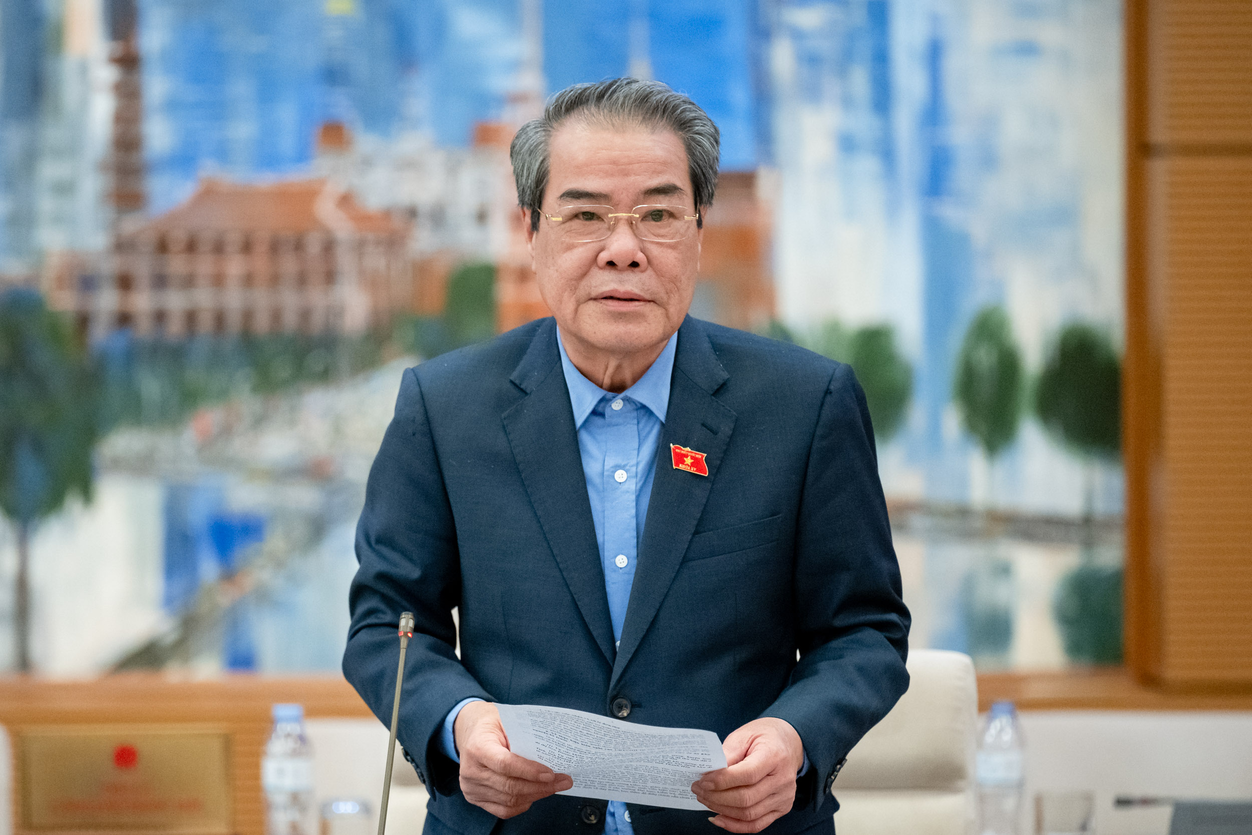 Cử tri kỳ vọng v&agrave;o đợt tinh gọn bộ m&aacute;y, phấn khởi trước chủ trương miễn học ph&iacute;- Ảnh 1.