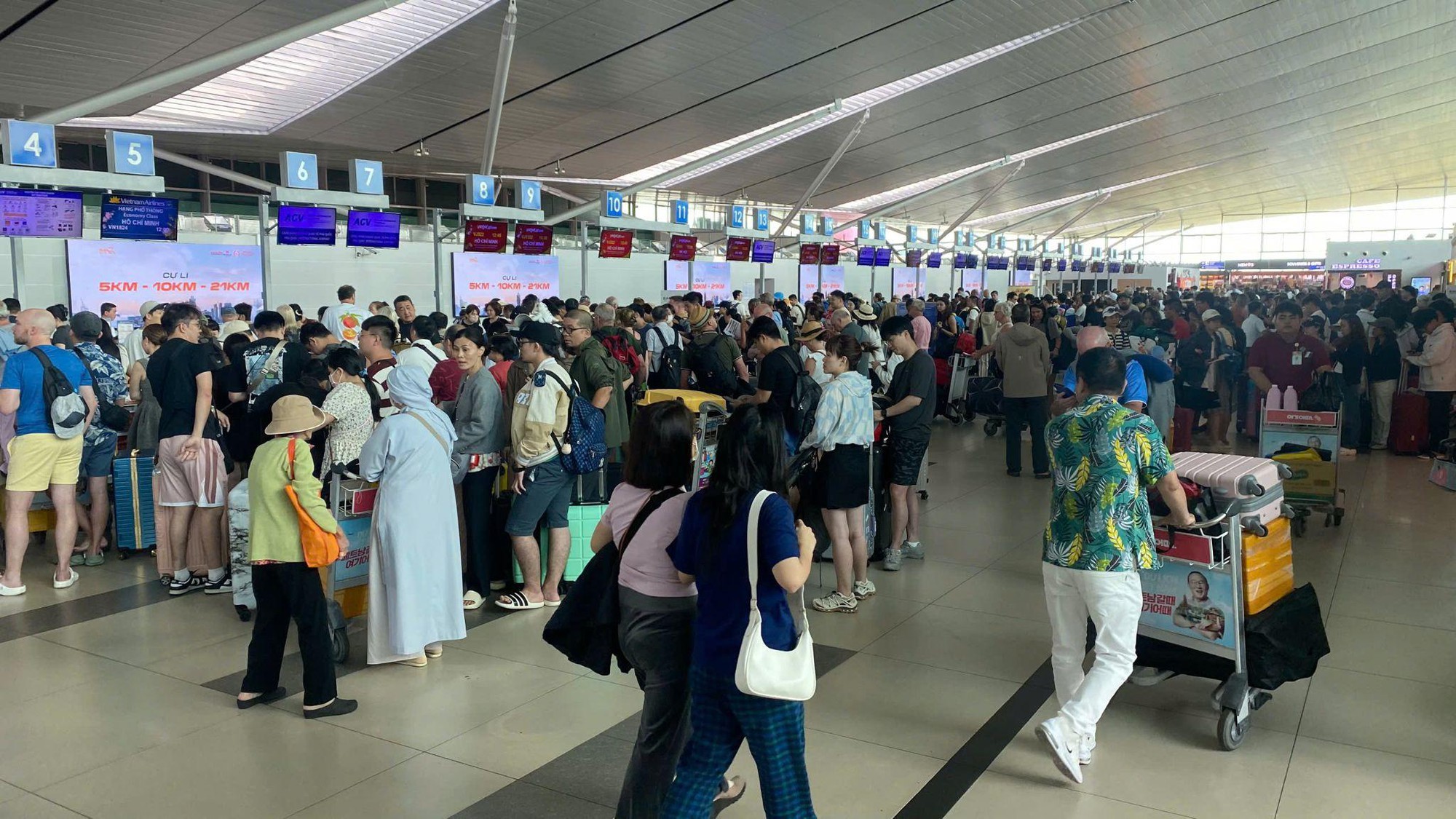 Gấp r&uacute;t triển khai c&aacute;c c&ocirc;ng tr&igrave;nh phục vụ APEC 2027 tại Ph&uacute; Quốc- Ảnh 1.